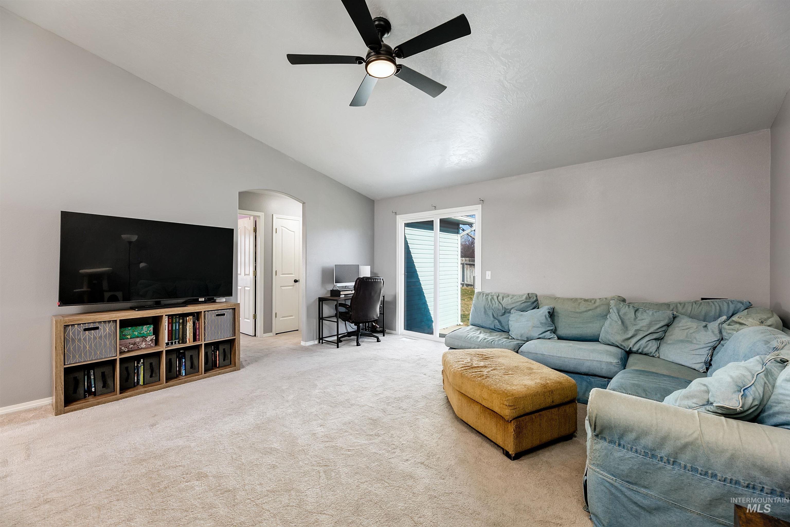 510 Stony Meadow Drive, Nampa, Idaho 83686, 3 Bedrooms, 2 Bathrooms, Residential For Sale, Price $349,900, 98976787