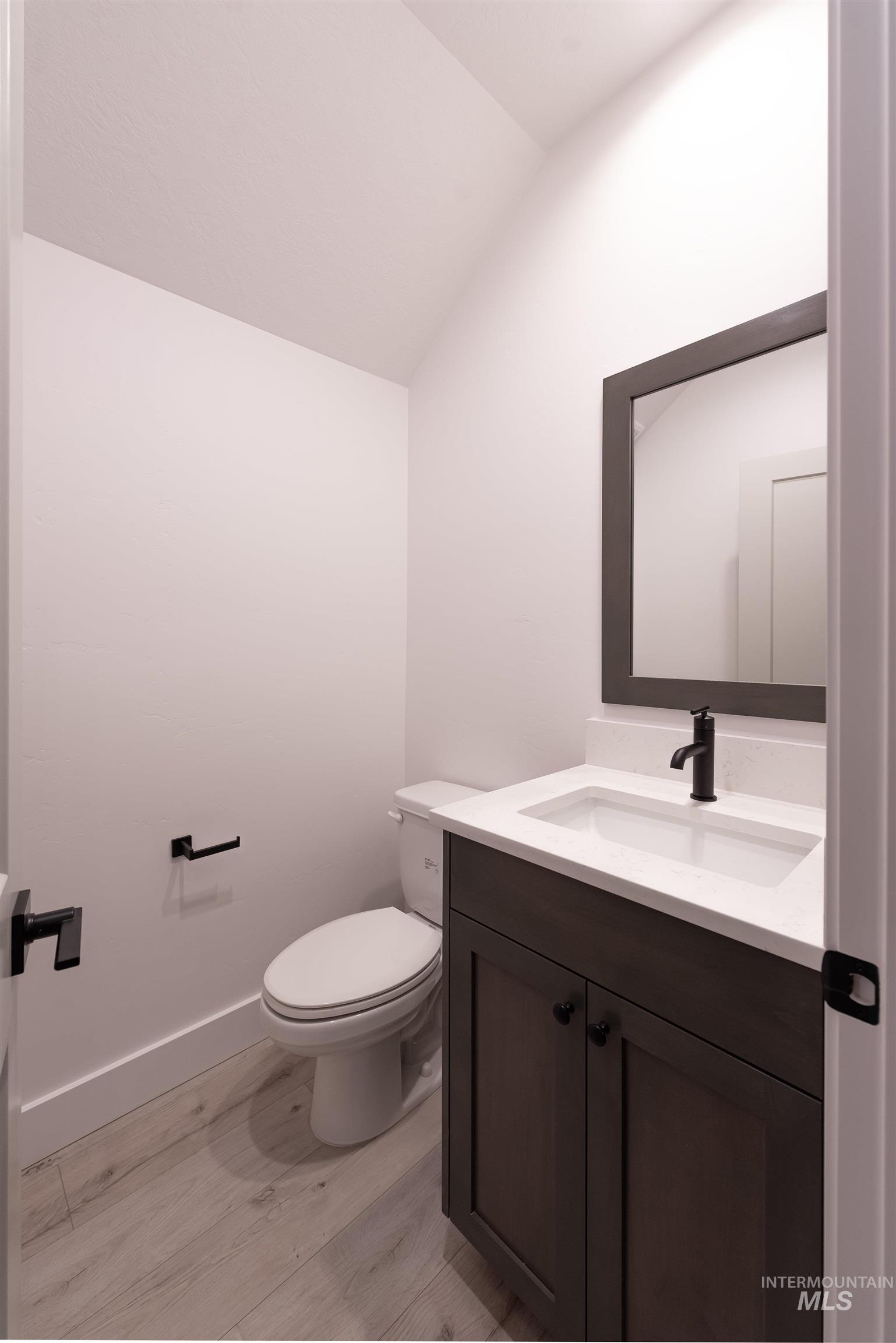 1161 E Andes Dr., Kuna, Idaho 83634, 4 Bedrooms, 2.5 Bathrooms, Residential For Sale, Price $649,900, 98976788