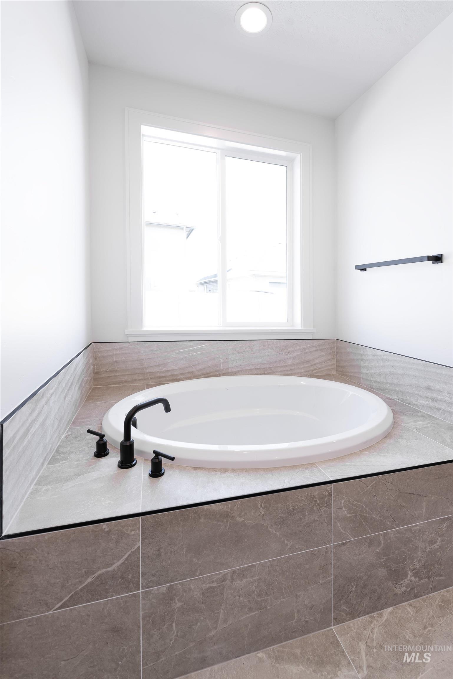 1161 E Andes Dr., Kuna, Idaho 83634, 4 Bedrooms, 2.5 Bathrooms, Residential For Sale, Price $649,900, 98976788