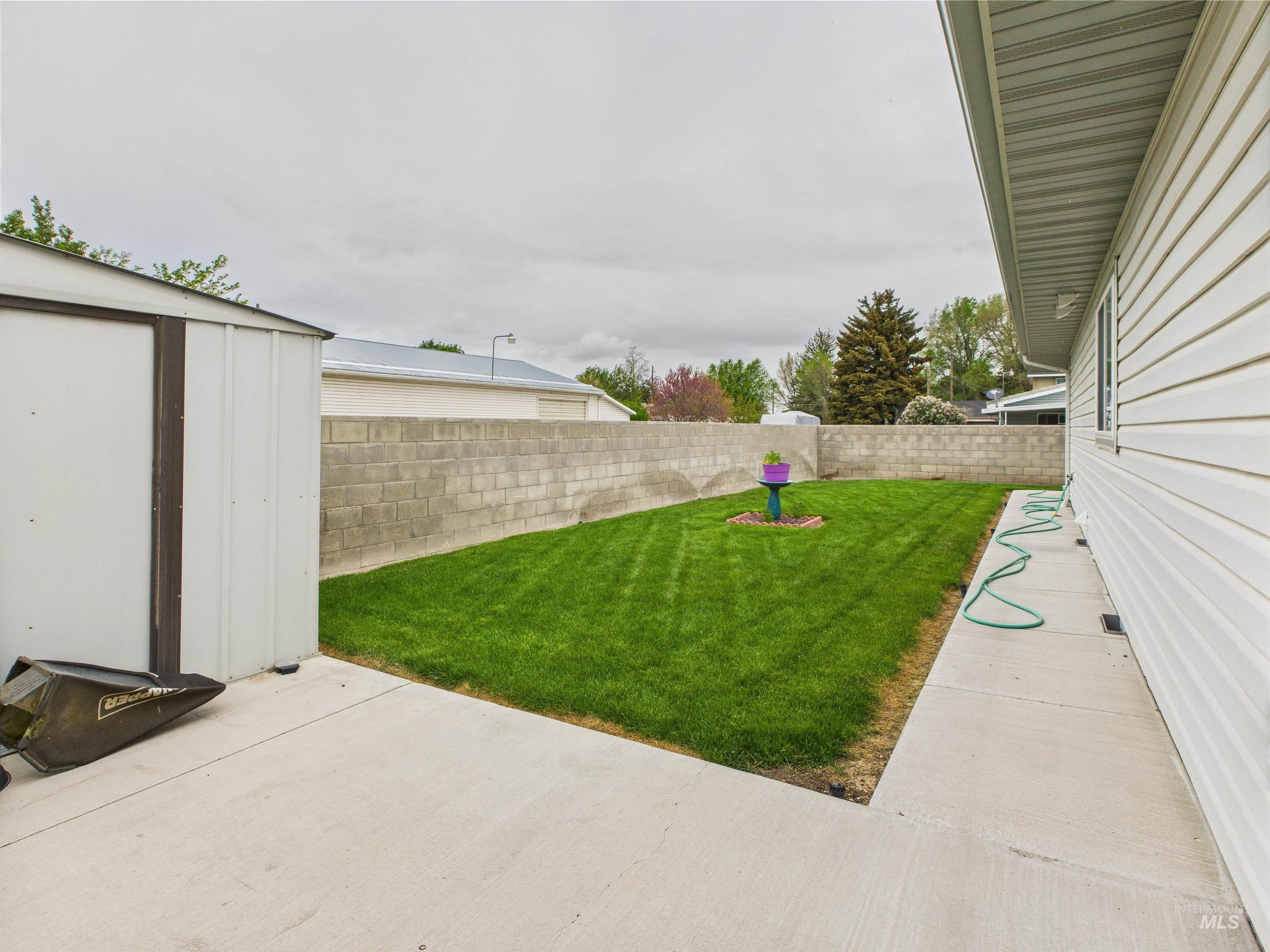 11 N 3rd West Street, Paul, Idaho 83347, 2 Bedrooms, 2 Bathrooms, Residential For Sale, Price $345,000, 98976789