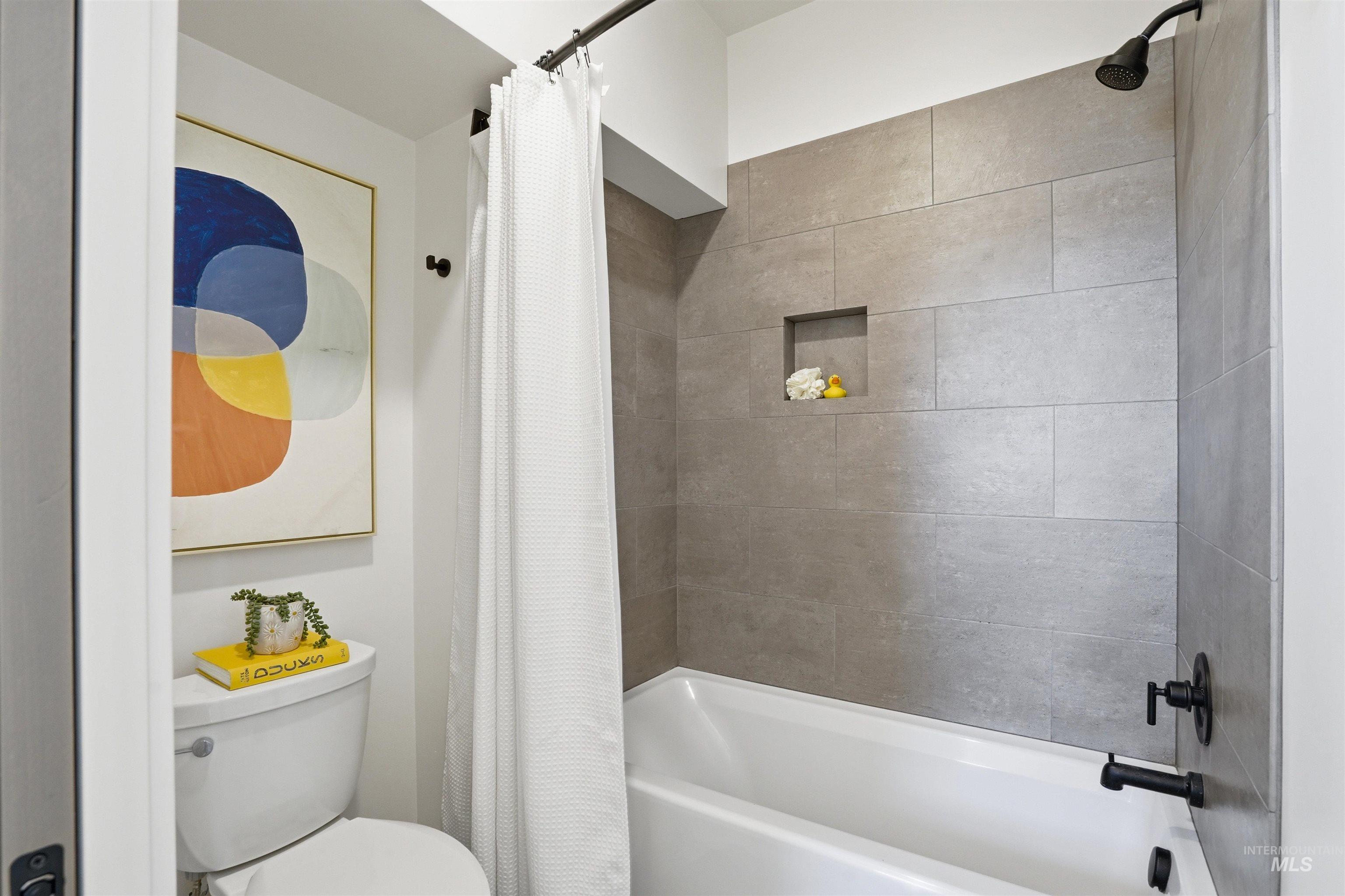 6825 W Biathlon St, Eagle, Idaho 83616, 4 Bedrooms, 4 Bathrooms, Residential For Sale, Price $1,250,000, 98976792