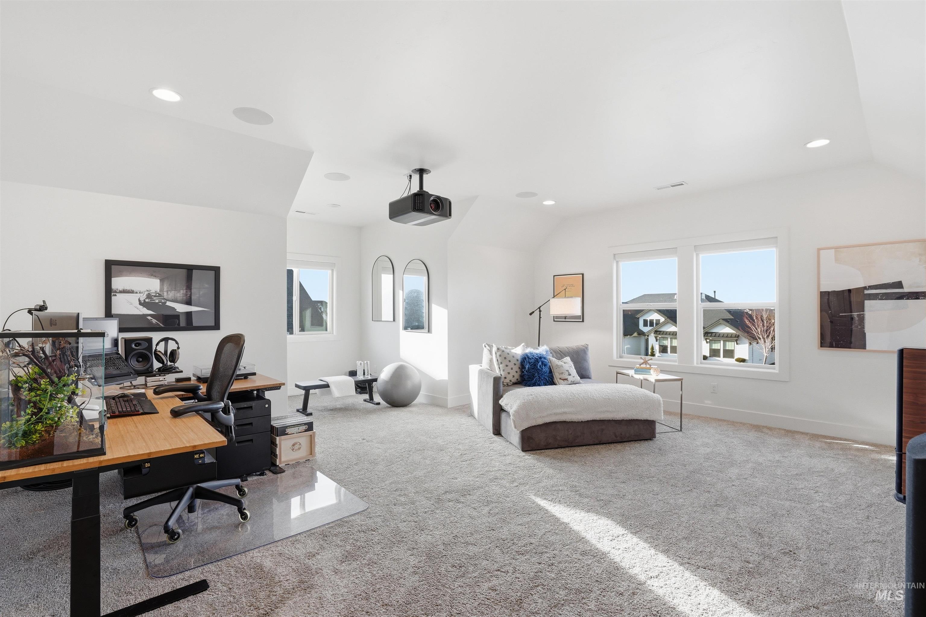 6825 W Biathlon St, Eagle, Idaho 83616, 4 Bedrooms, 4 Bathrooms, Residential For Sale, Price $1,250,000, 98976792