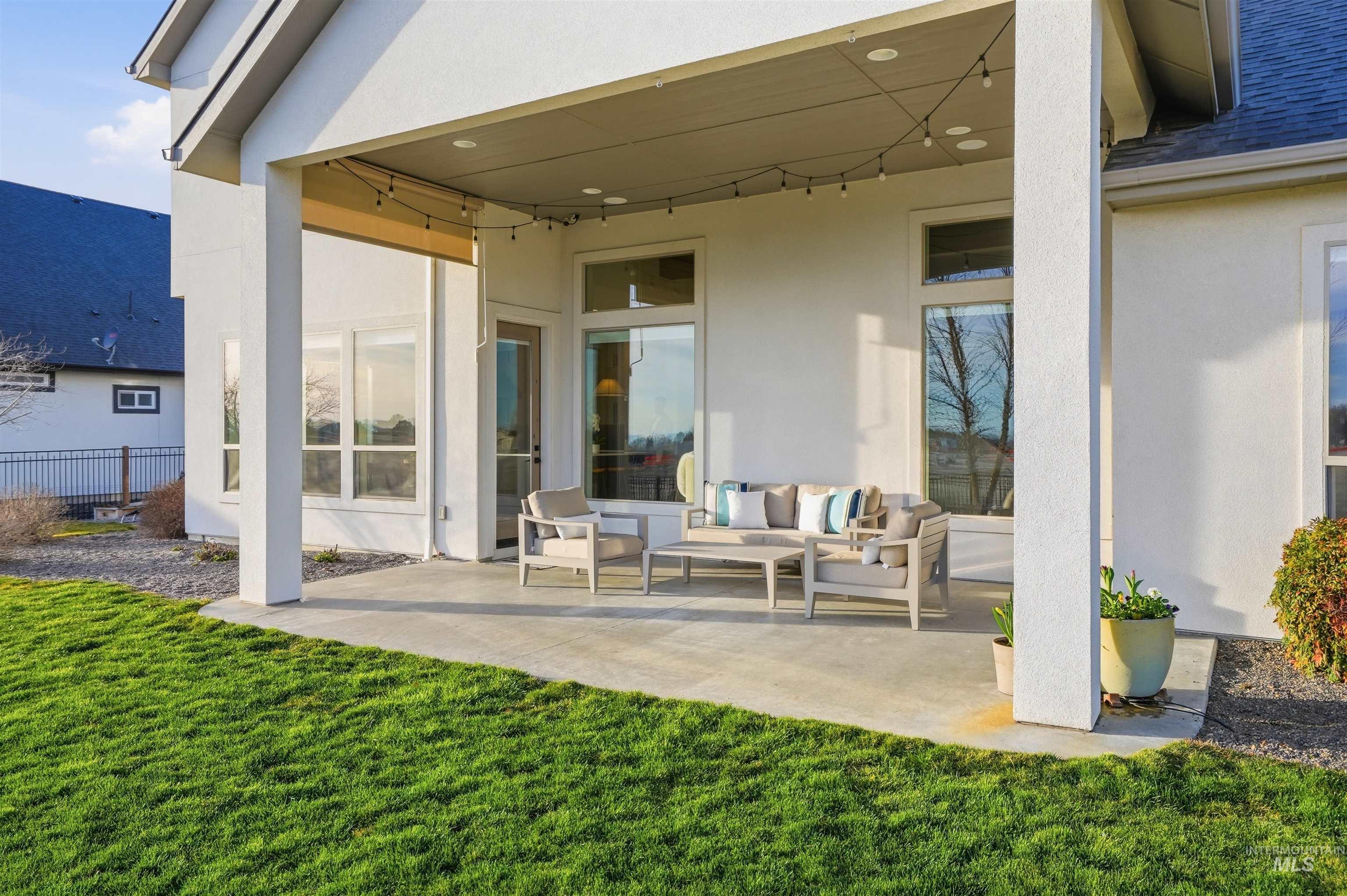 6825 W Biathlon St, Eagle, Idaho 83616, 4 Bedrooms, 4 Bathrooms, Residential For Sale, Price $1,250,000, 98976792