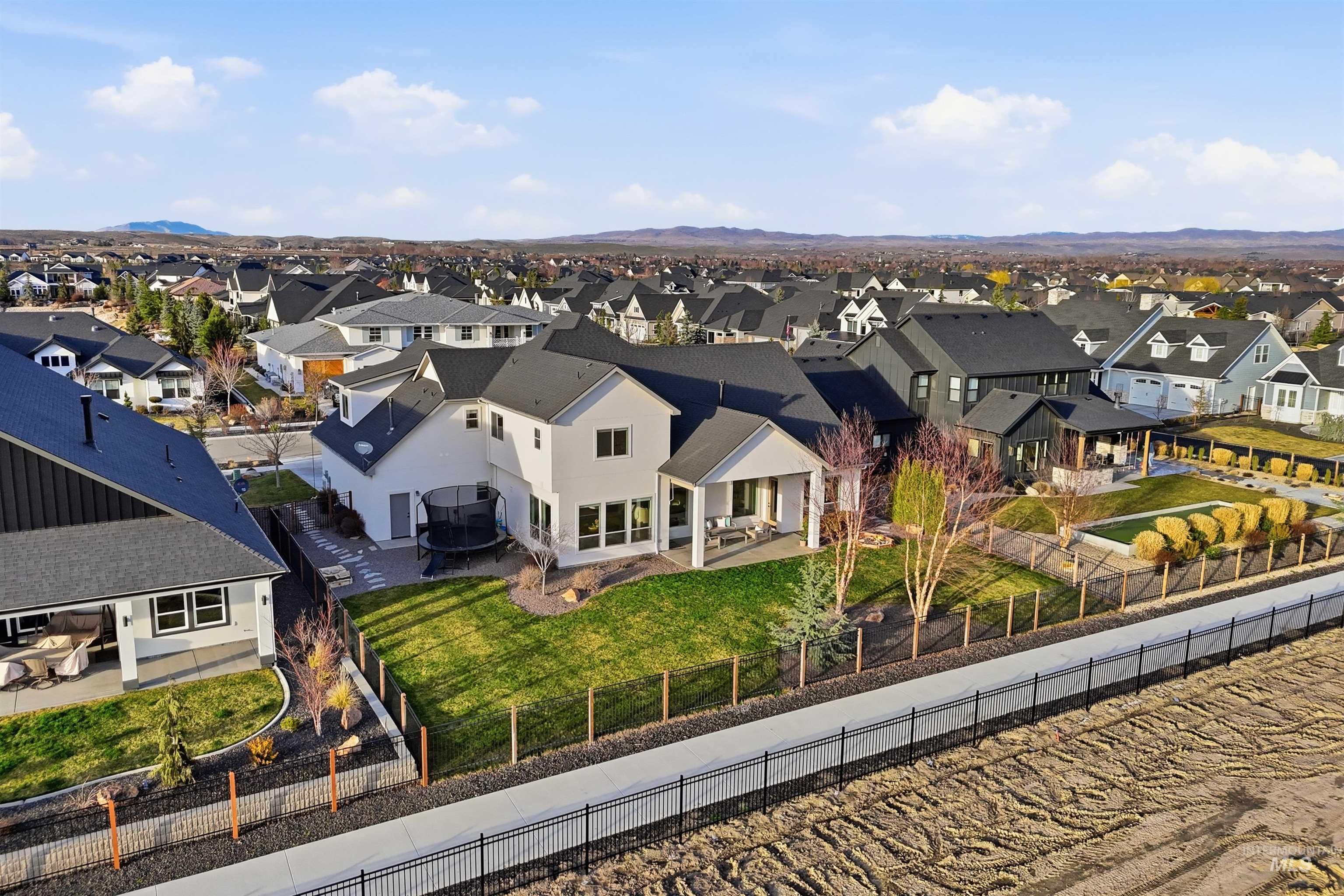 6825 W Biathlon St, Eagle, Idaho 83616, 4 Bedrooms, 4 Bathrooms, Residential For Sale, Price $1,250,000, 98976792