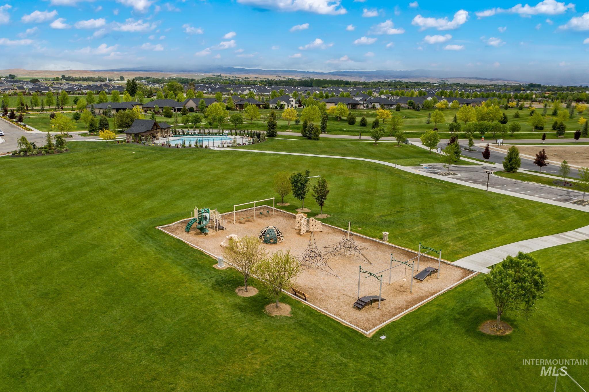 6825 W Biathlon St, Eagle, Idaho 83616, 4 Bedrooms, 4 Bathrooms, Residential For Sale, Price $1,250,000, 98976792