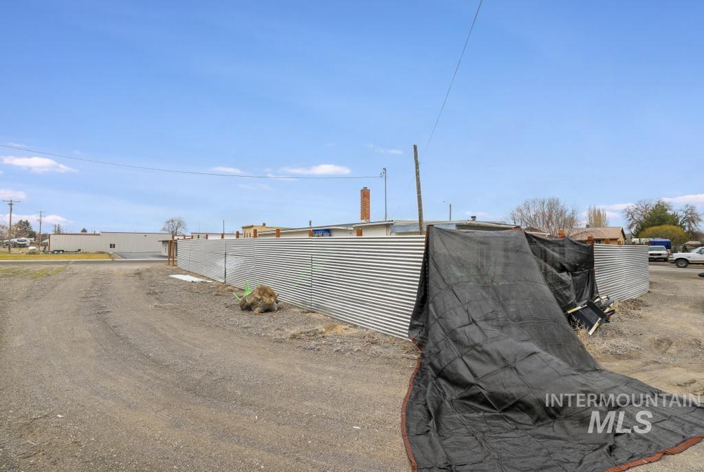 315 Wilson St E, Eden, ID 83325, Eden, Idaho 83325, 4 Bedrooms, 1.5 Bathrooms, Residential For Sale, Price $450,000, 98976793