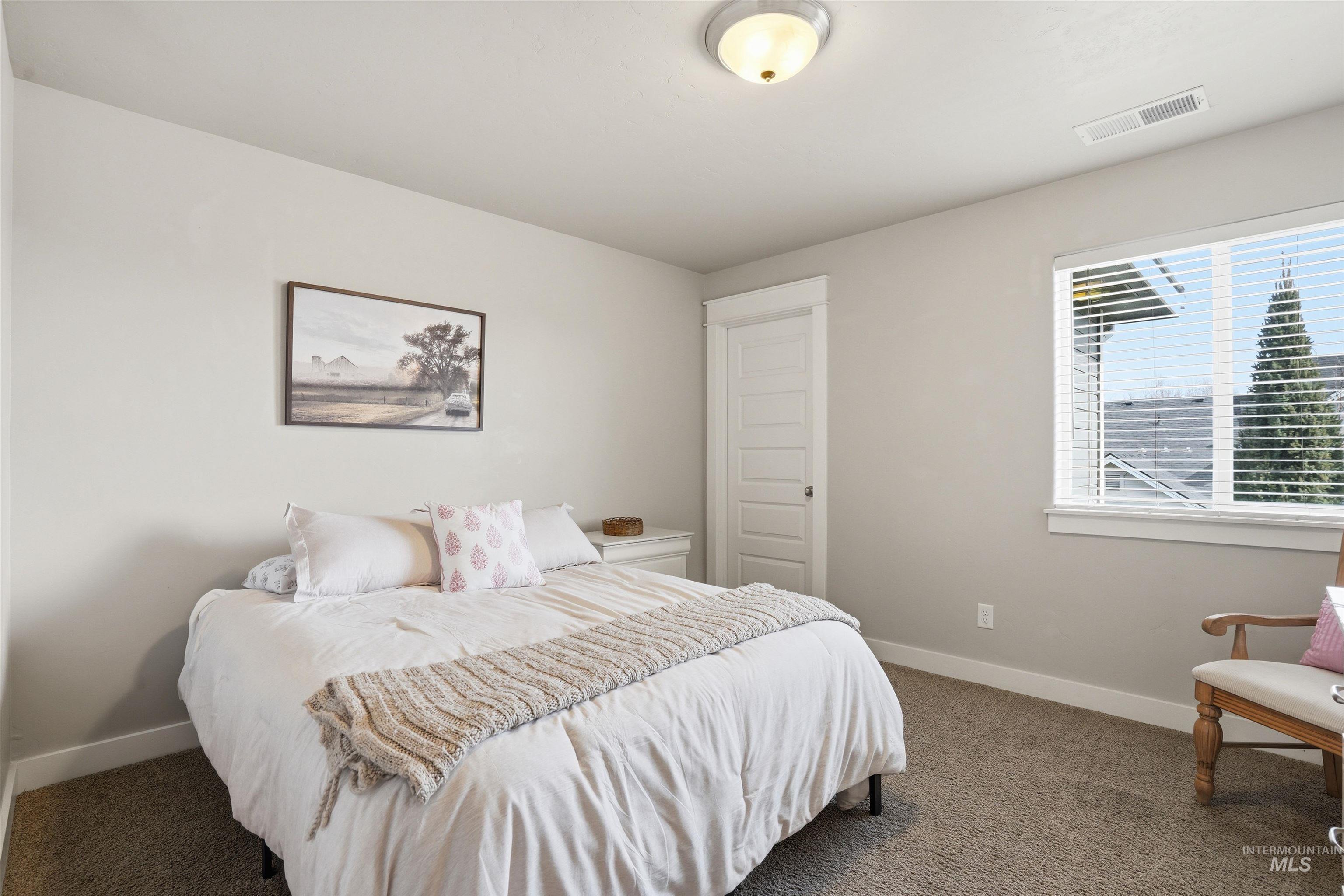 608 N Tresa Pl, Star, Idaho 83669, 5 Bedrooms, 3.5 Bathrooms, Residential For Sale, Price $799,900,MLS 98976800