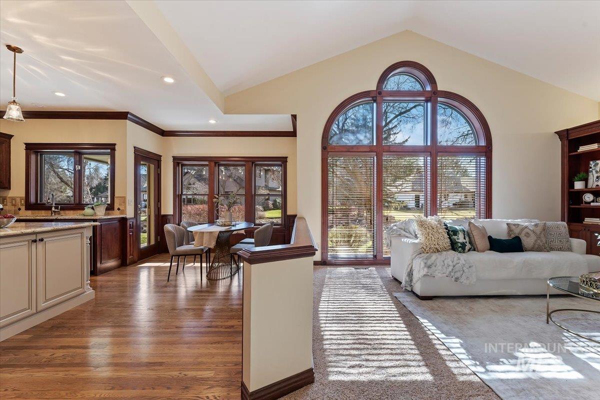 9041 W Woodglade Ln, Garden City, Idaho 83714, 4 Bedrooms, 3 Bathrooms, Residential For Sale, Price $999,900, 98976801
