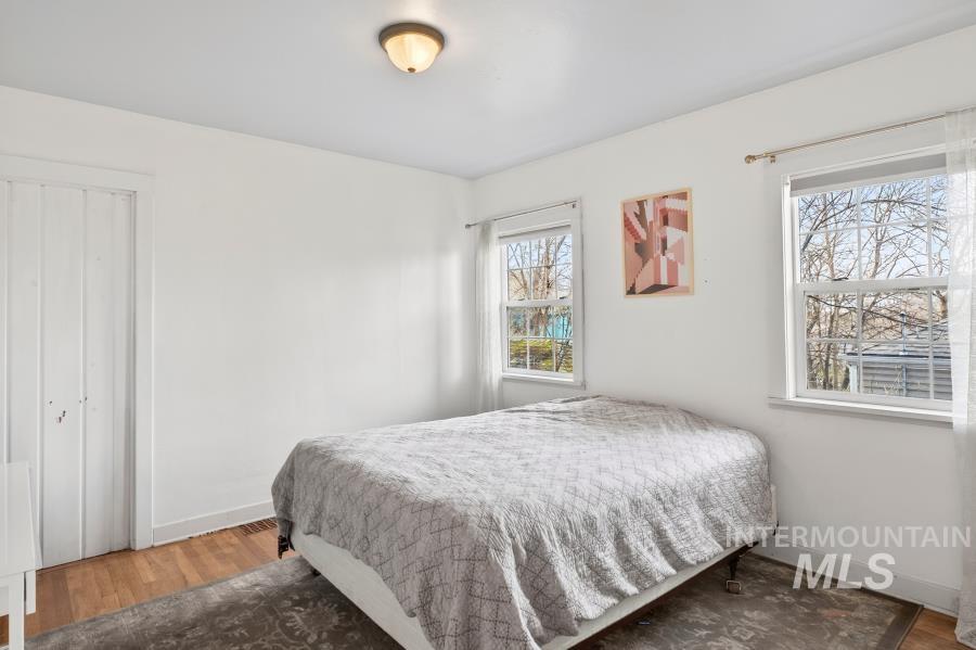 515 E D Street, Moscow, Idaho 83843, 3 Bedrooms, 2 Bathrooms, Residential For Sale, Price $390,000, 98976802