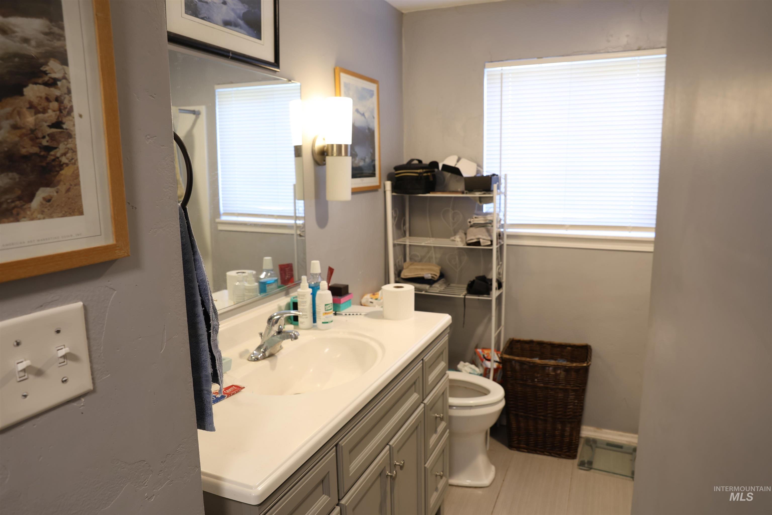 613 S White Cloud Dr, Boise, Idaho 83709, 2 Bedrooms, 1 Bathroom, Residential Income For Sale, Price $899,999,MLS 98976803