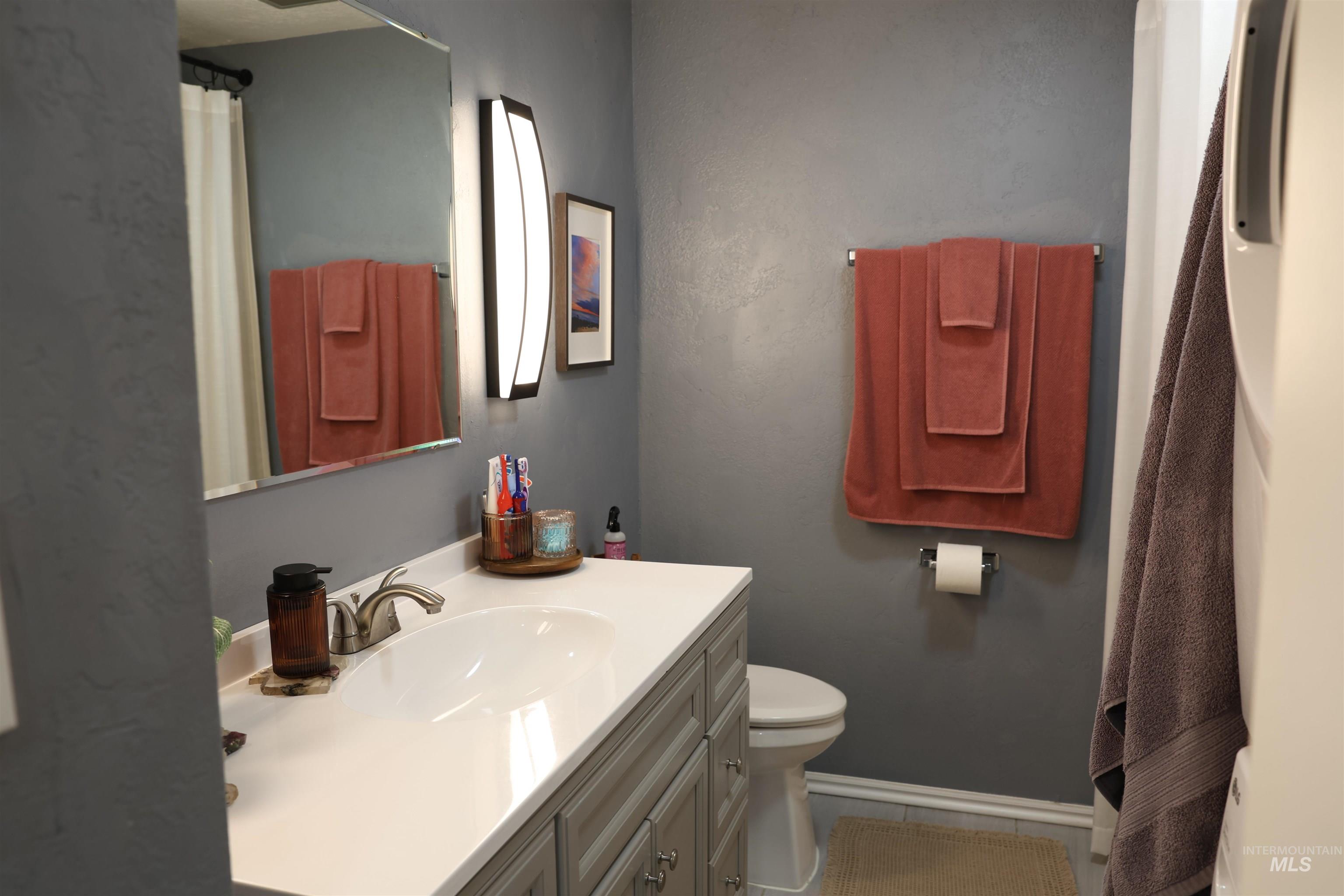 613 S White Cloud Dr, Boise, Idaho 83709, 2 Bedrooms, 1 Bathroom, Residential Income For Sale, Price $899,999,MLS 98976803