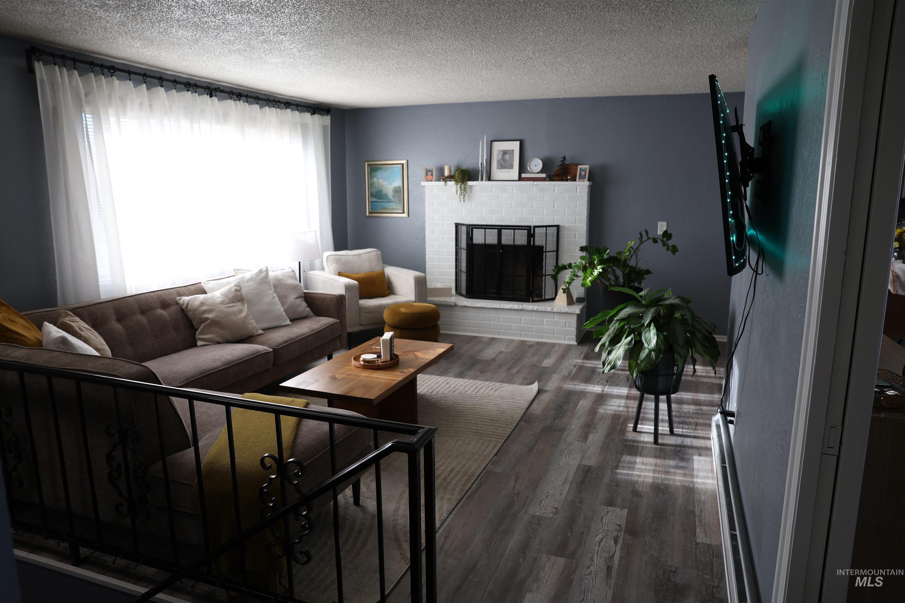 613 S White Cloud Dr, Boise, Idaho 83709, 2 Bedrooms, 1 Bathroom, Residential Income For Sale, Price $899,999,MLS 98976803