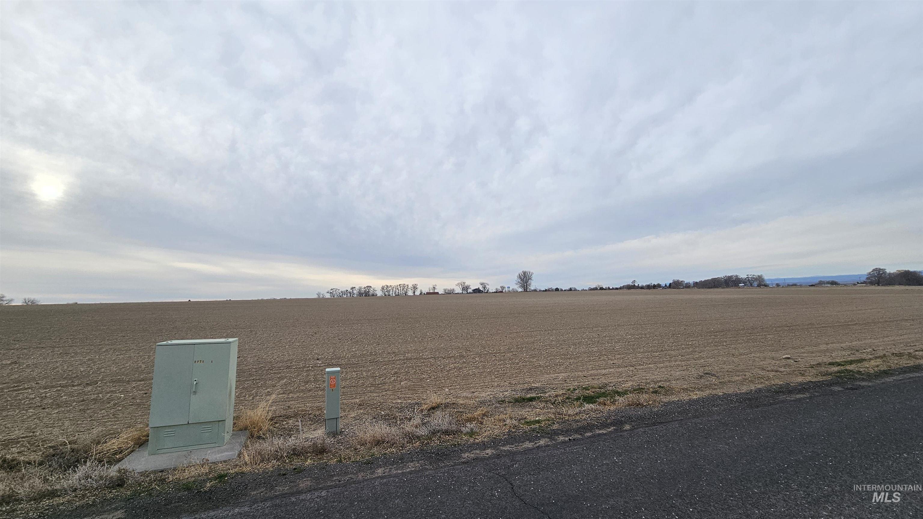 HWY 30 1600 E, Buhl, Idaho 83316, Land For Sale, Price $1,680,000, 98976804