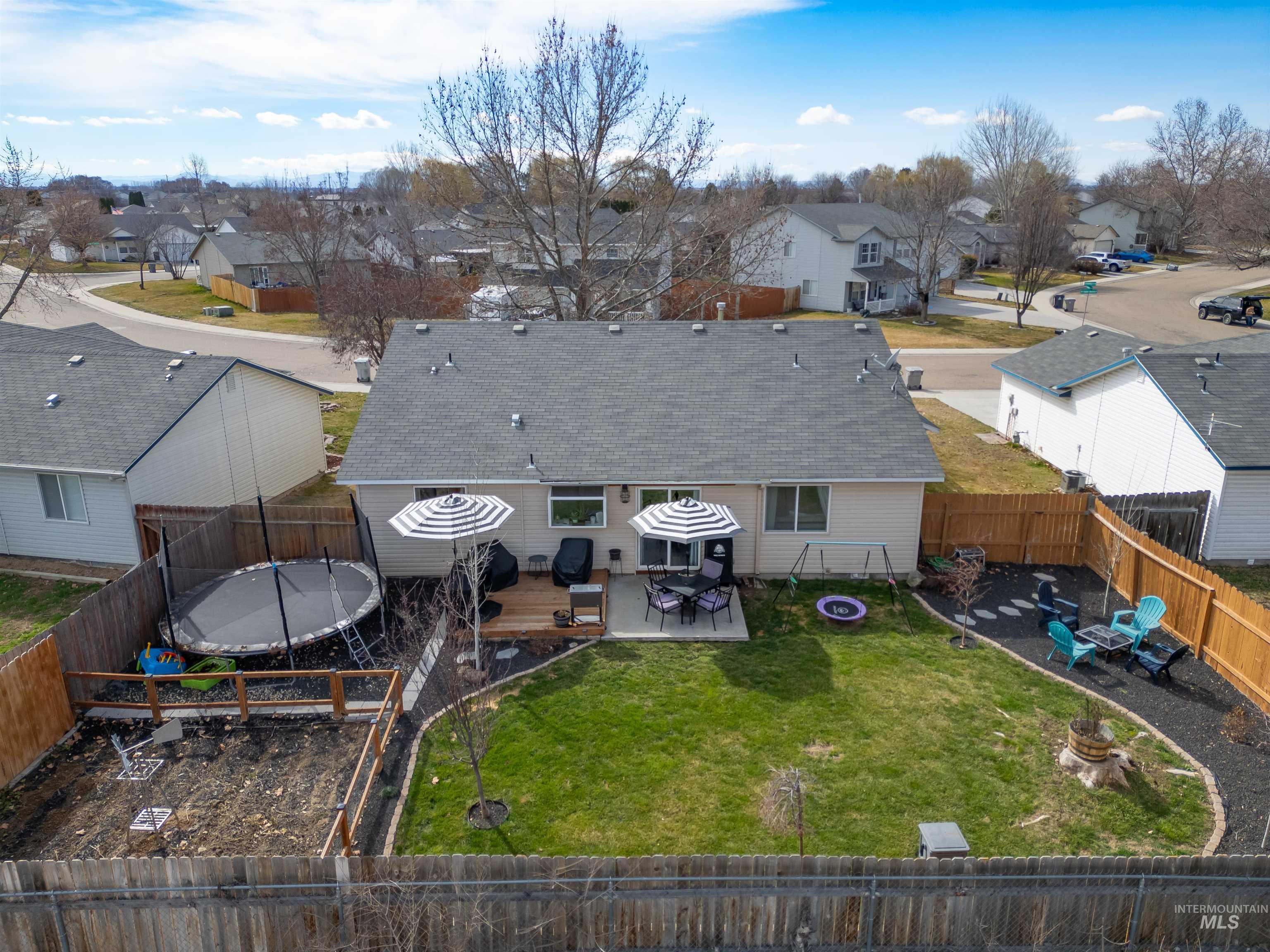 16196 N Saint Helens Drive, Nampa, Idaho 83651, 4 Bedrooms, 2 Bathrooms, Residential For Sale, Price $365,000,MLS 98976806