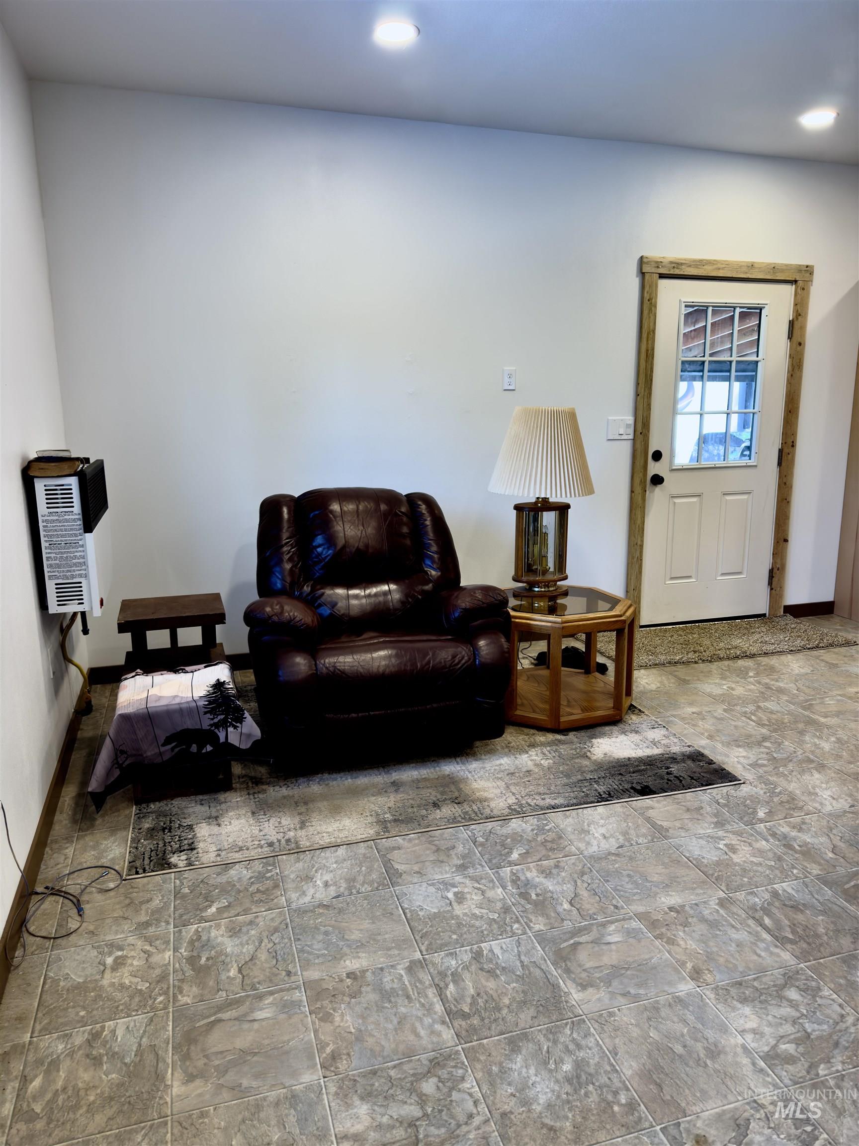 1112 Old Park Rd, Helmer, Idaho 83823, 1 Bedroom, 1 Bathroom, Residential For Sale, Price $319,900,MLS 98976808