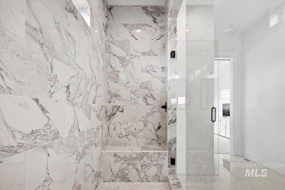 1381 N Laconia Ave, Eagle, Idaho 83616, 3 Bedrooms, 2.5 Bathrooms, Residential For Sale, Price $915,000,MLS 98976809