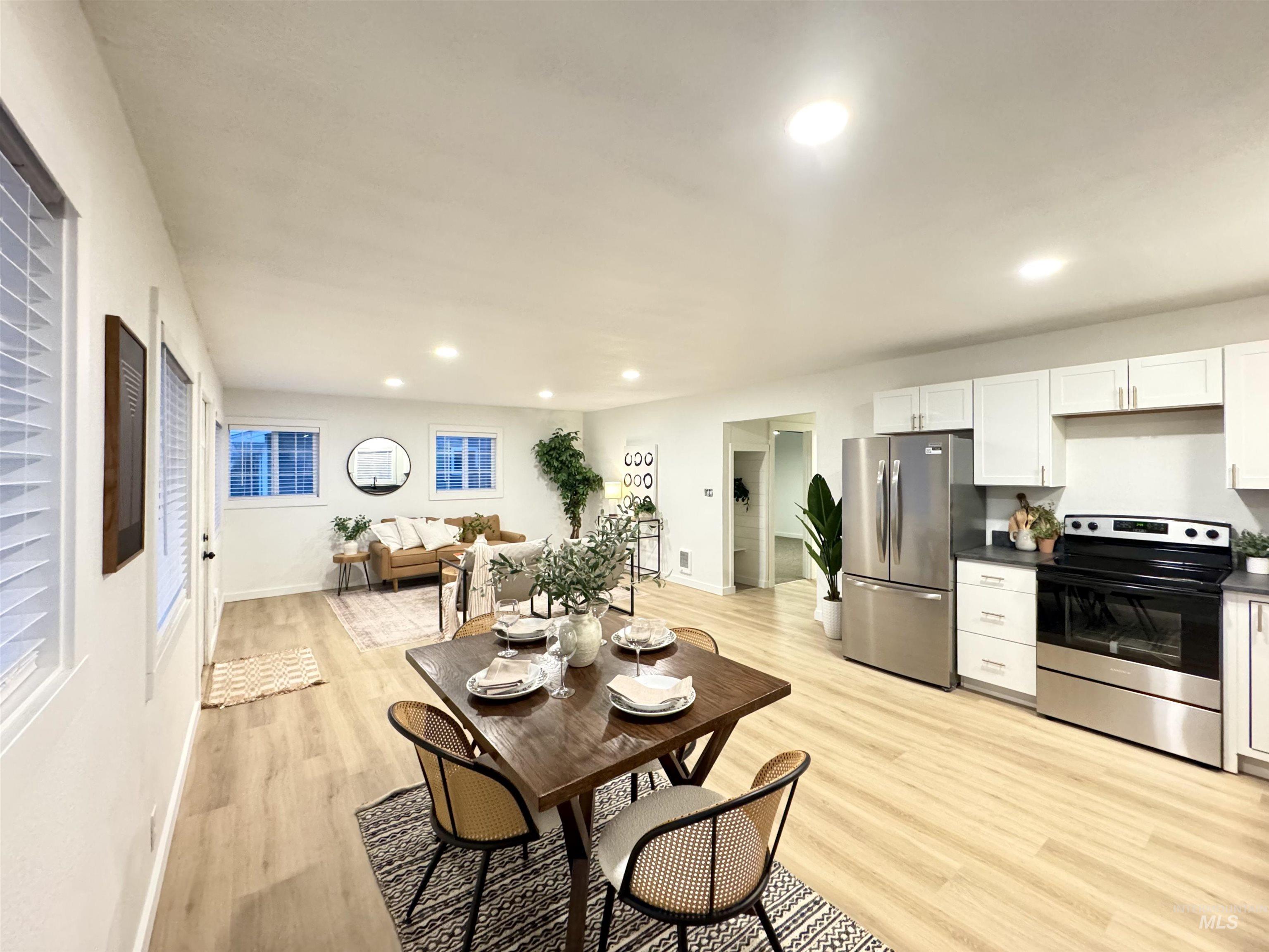 204 E Idaho St, Paul, Idaho 83347, 2 Bedrooms, 1 Bathroom, Residential For Sale, Price $235,000,MLS 98976810