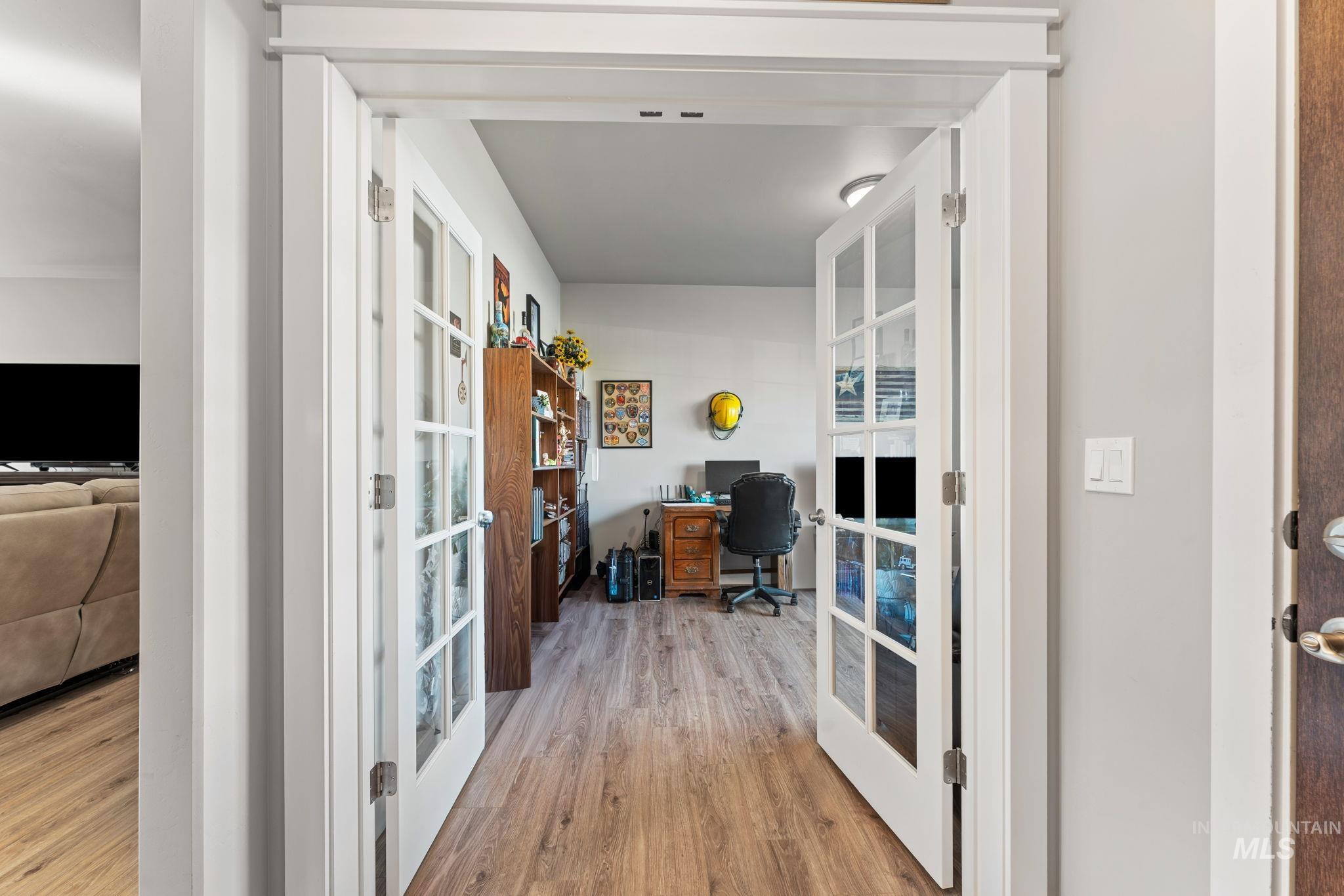 473 Pebblebrook Ln., Twin Falls, Idaho 83301, 3 Bedrooms, 2.5 Bathrooms, Residential For Sale, Price $539,999,MLS 98976811