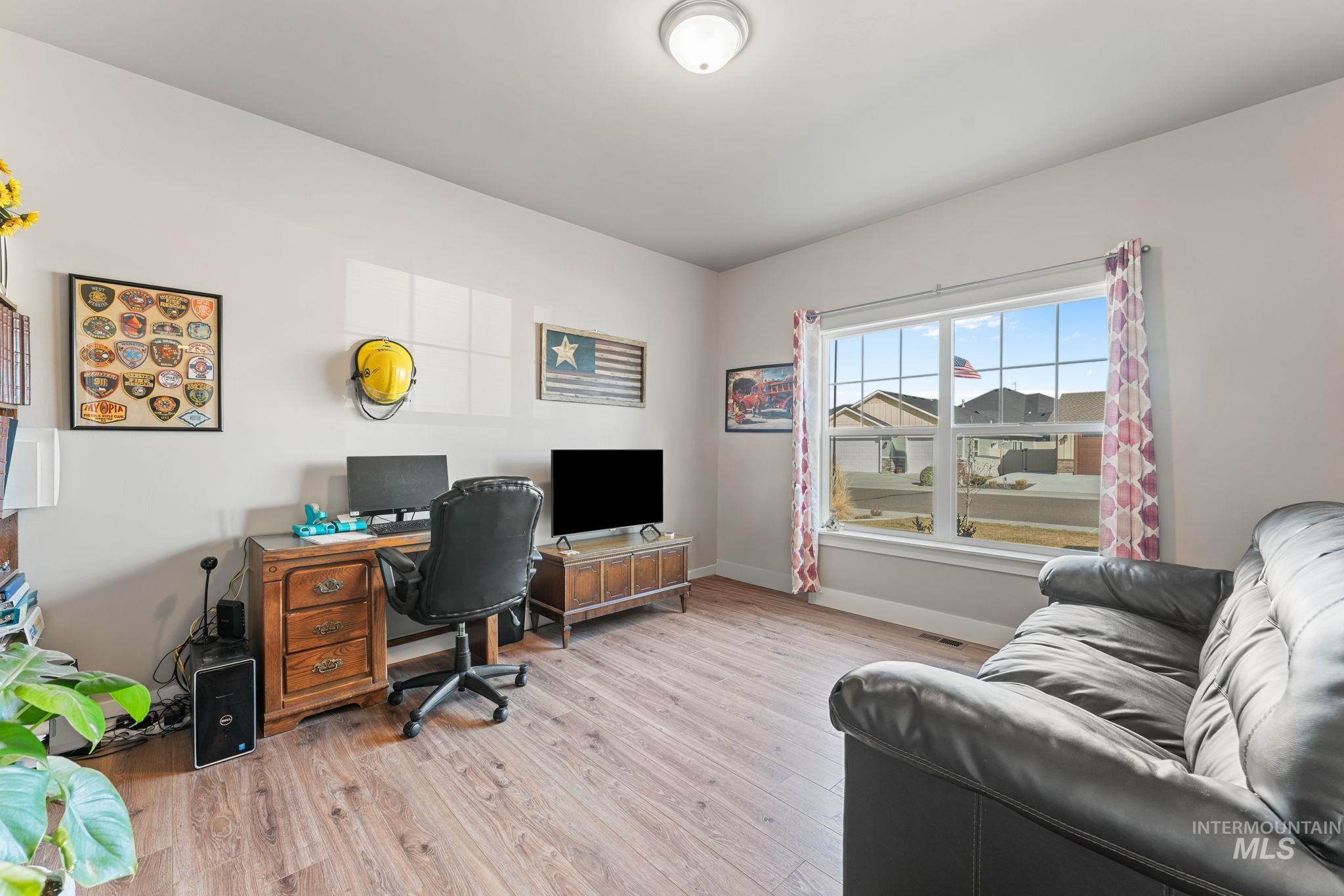 473 Pebblebrook Ln., Twin Falls, Idaho 83301, 3 Bedrooms, 2.5 Bathrooms, Residential For Sale, Price $539,999,MLS 98976811