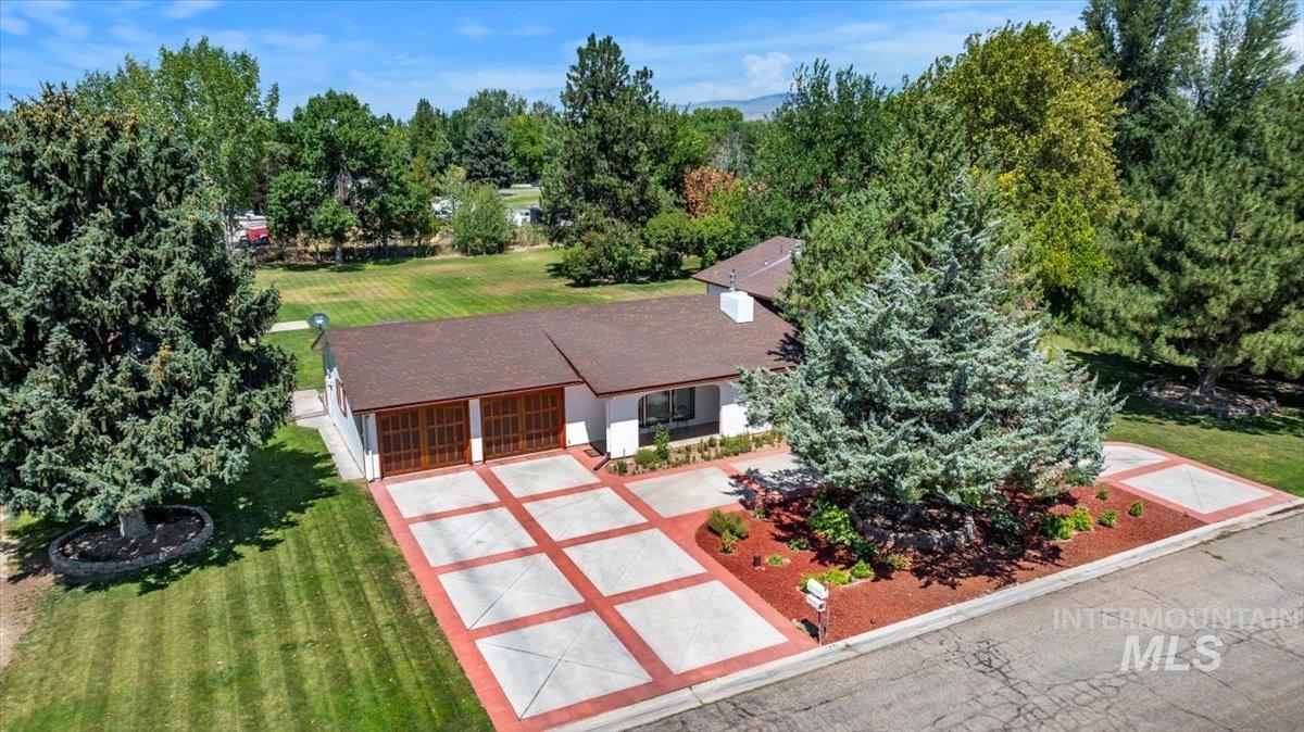 10210 W Hackamore Dr, Boise, Idaho 83709, 4 Bedrooms, 3 Bathrooms, Residential For Sale, Price $759,500, 98976812