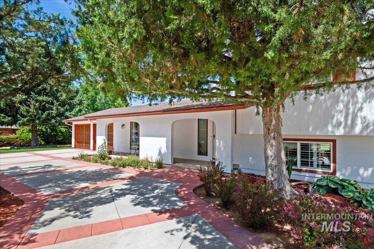 10210 W Hackamore Dr, Boise, Idaho 83709, 4 Bedrooms, 3 Bathrooms, Residential For Sale, Price $759,500, 98976812