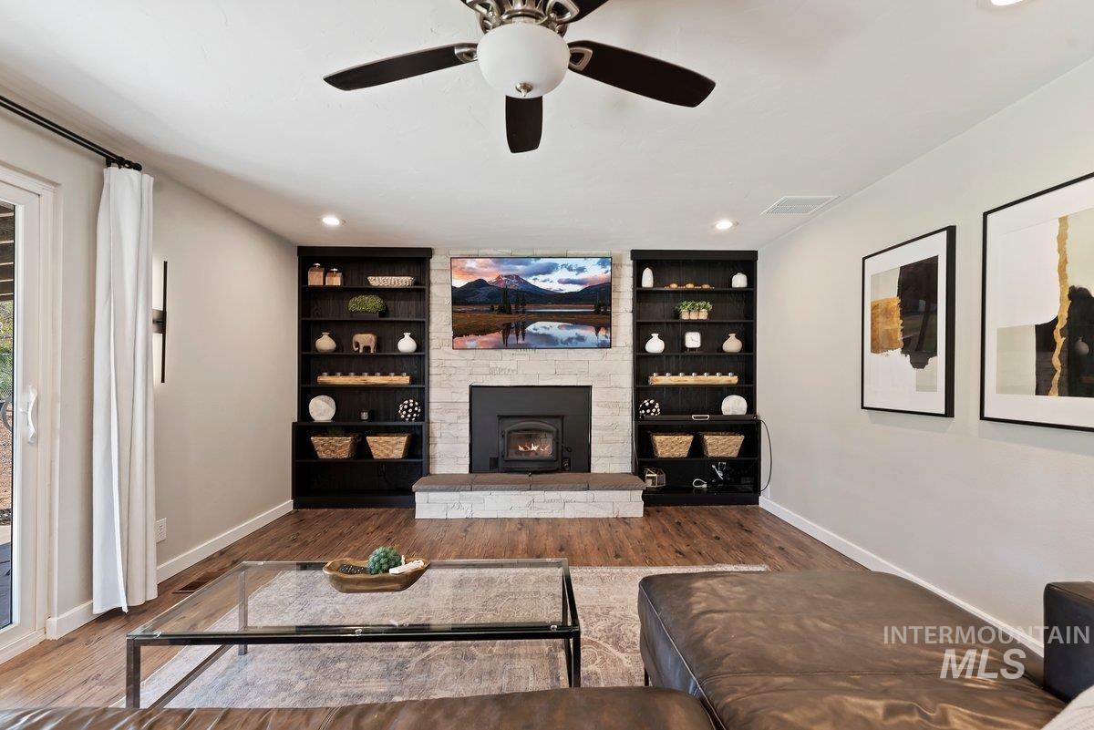 9147 W Wallowa Ct, Boise, Idaho 83709, 3 Bedrooms, 2 Bathrooms, Residential For Sale, Price $599,000, 98976813