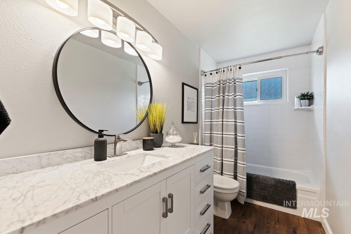 9147 W Wallowa Ct, Boise, Idaho 83709, 3 Bedrooms, 2 Bathrooms, Residential For Sale, Price $599,000, 98976813