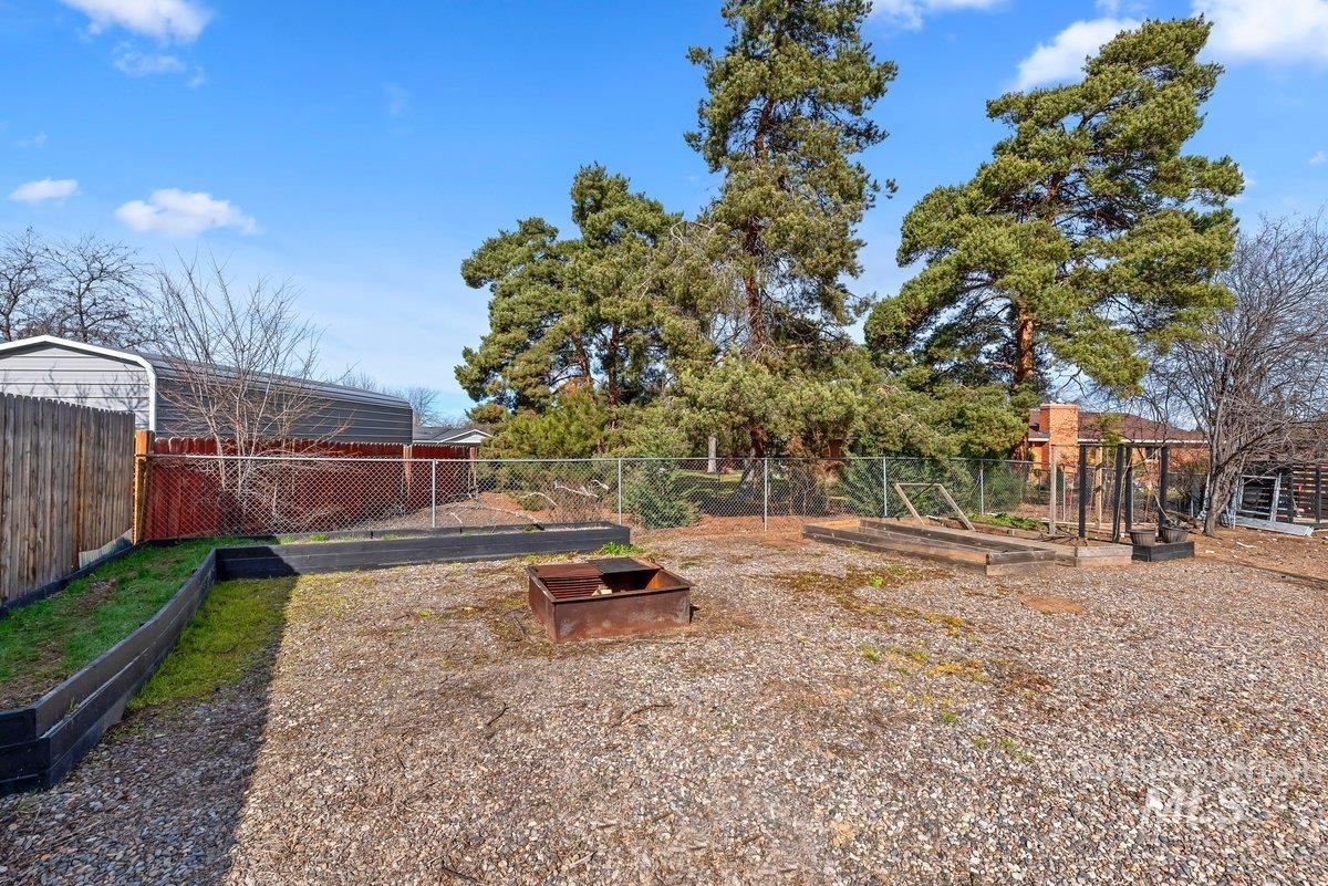 9147 W Wallowa Ct, Boise, Idaho 83709, 3 Bedrooms, 2 Bathrooms, Residential For Sale, Price $599,000, 98976813