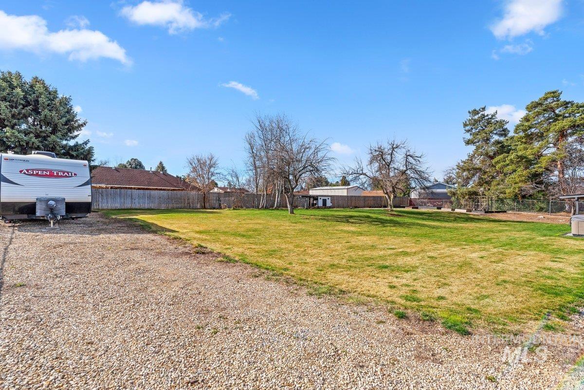 9147 W Wallowa Ct, Boise, Idaho 83709, 3 Bedrooms, 2 Bathrooms, Residential For Sale, Price $599,000, 98976813