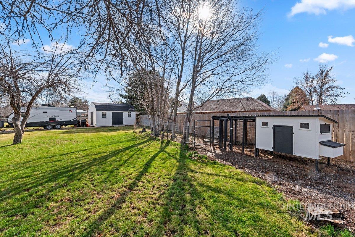 9147 W Wallowa Ct, Boise, Idaho 83709, 3 Bedrooms, 2 Bathrooms, Residential For Sale, Price $599,000, 98976813