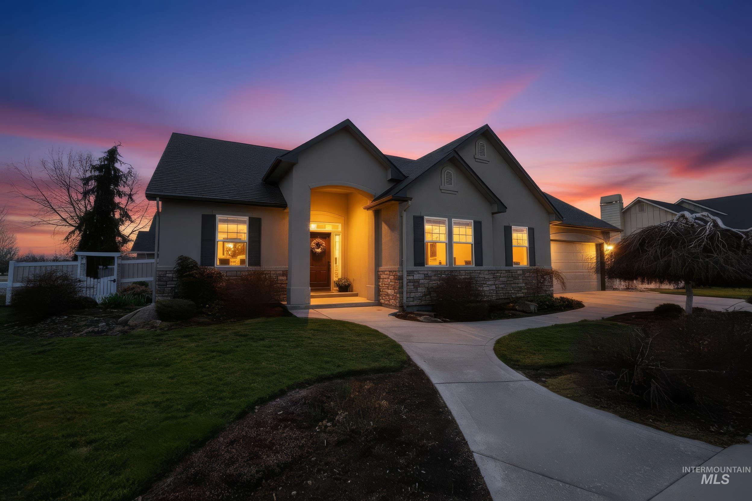 9865 W Blackpool, Star, Idaho 83369, 3 Bedrooms, 2 Bathrooms, Residential For Sale, Price $549,000, 98976815