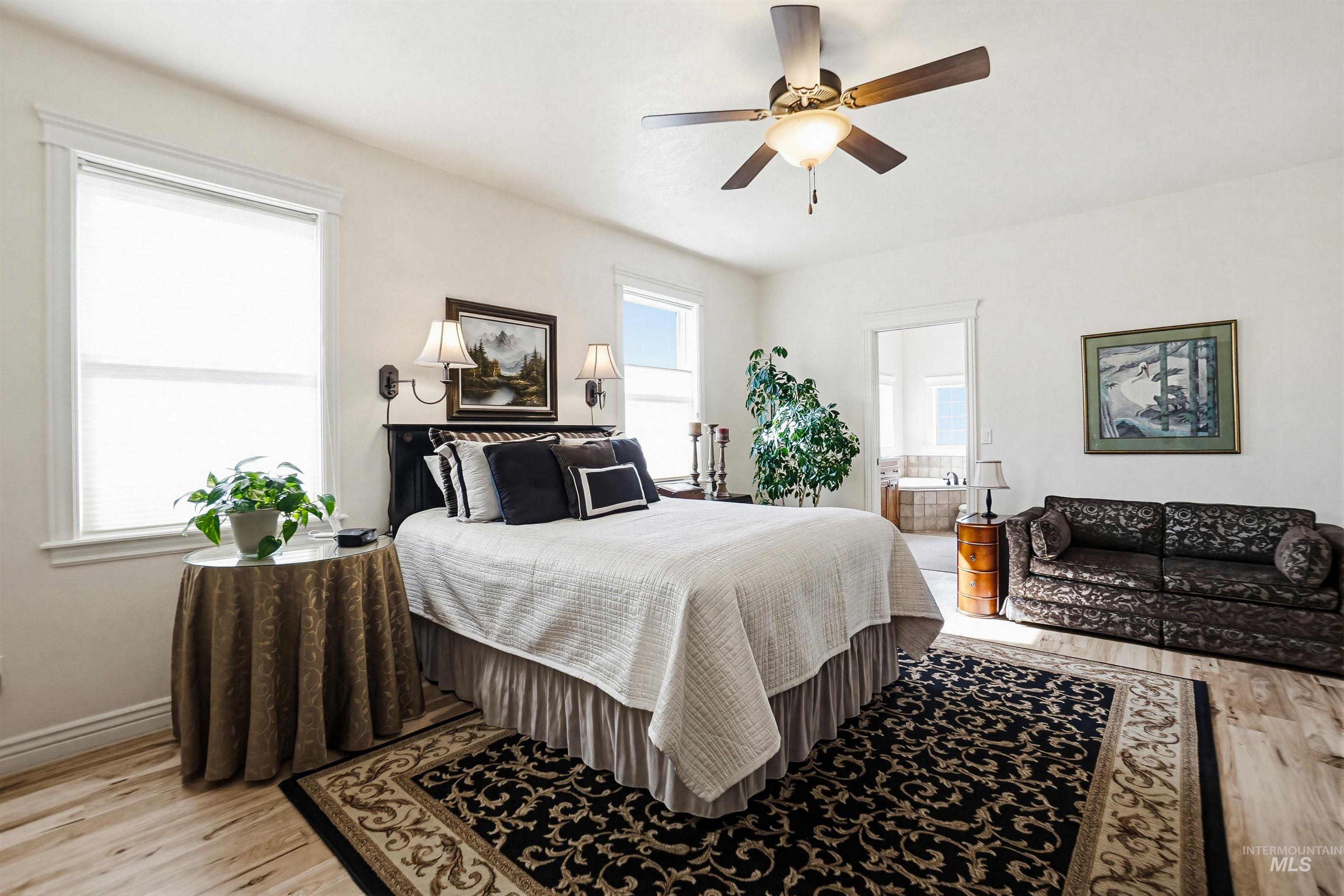 9865 W Blackpool, Star, Idaho 83369, 3 Bedrooms, 2 Bathrooms, Residential For Sale, Price $549,000, 98976815