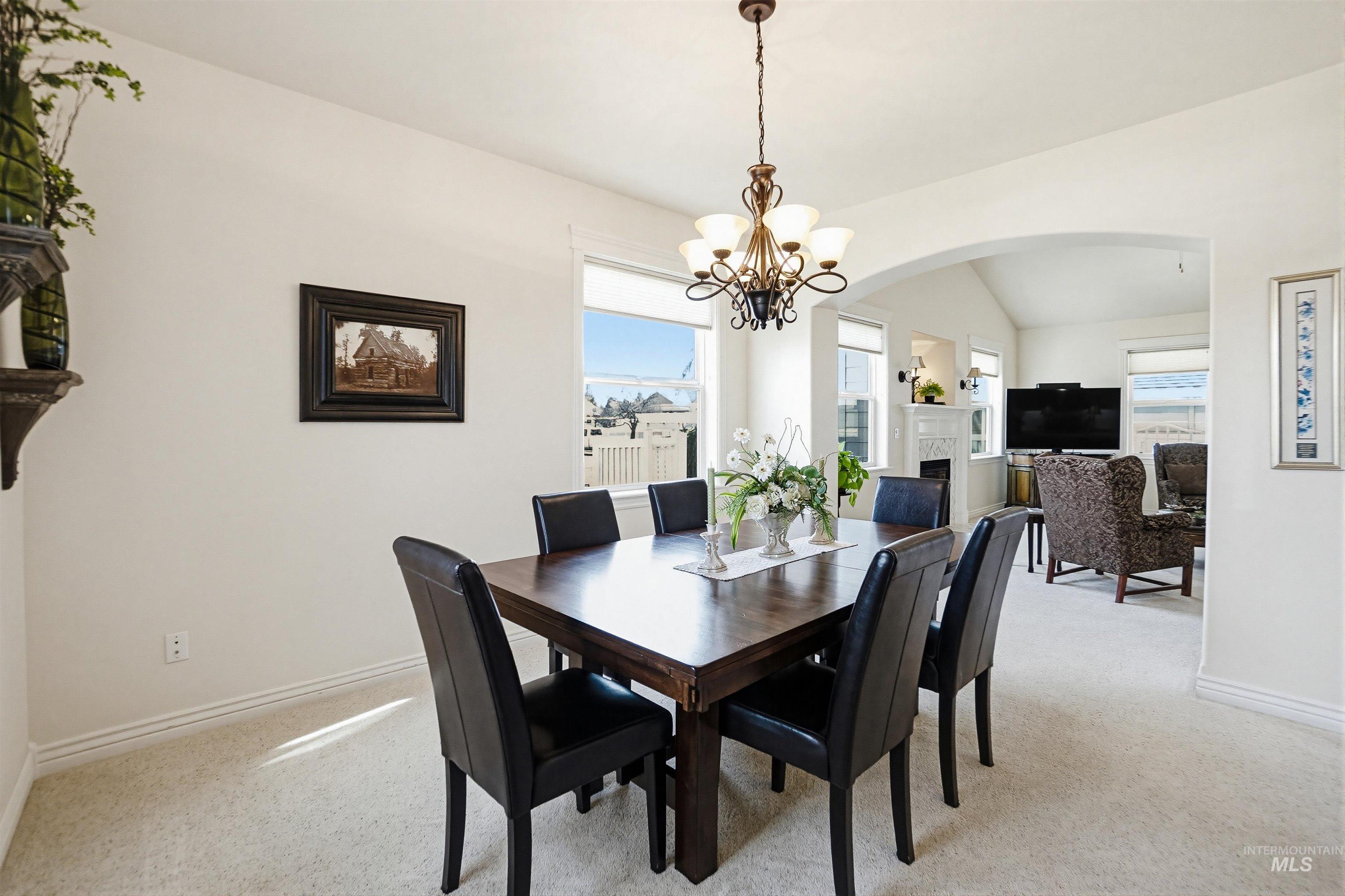 9865 W Blackpool, Star, Idaho 83369, 3 Bedrooms, 2 Bathrooms, Residential For Sale, Price $549,000, 98976815