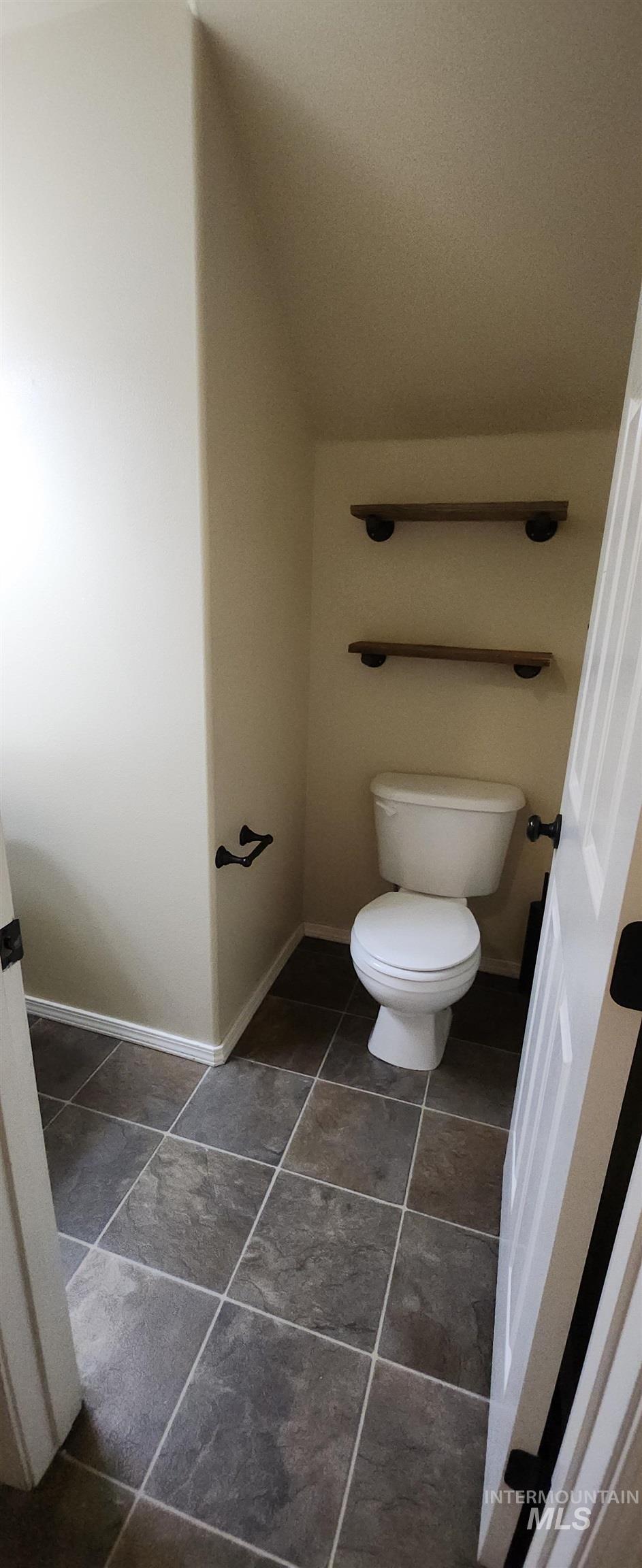 11652 Quincy St, Caldwell, Idaho 83605, 4 Bedrooms, 2.5 Bathrooms, Residential For Sale, Price $385,000, 98976818