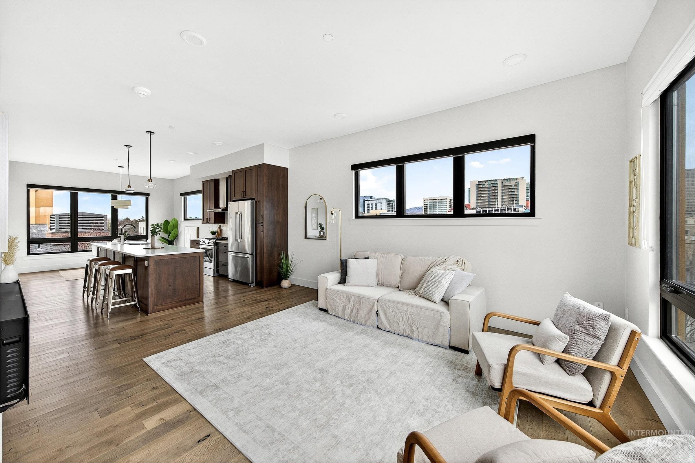 611 S 8th Street, Boise, Idaho 83702, 2 Bedrooms, 2 Bathrooms, Residential For Sale, Price $699,500, 98976819