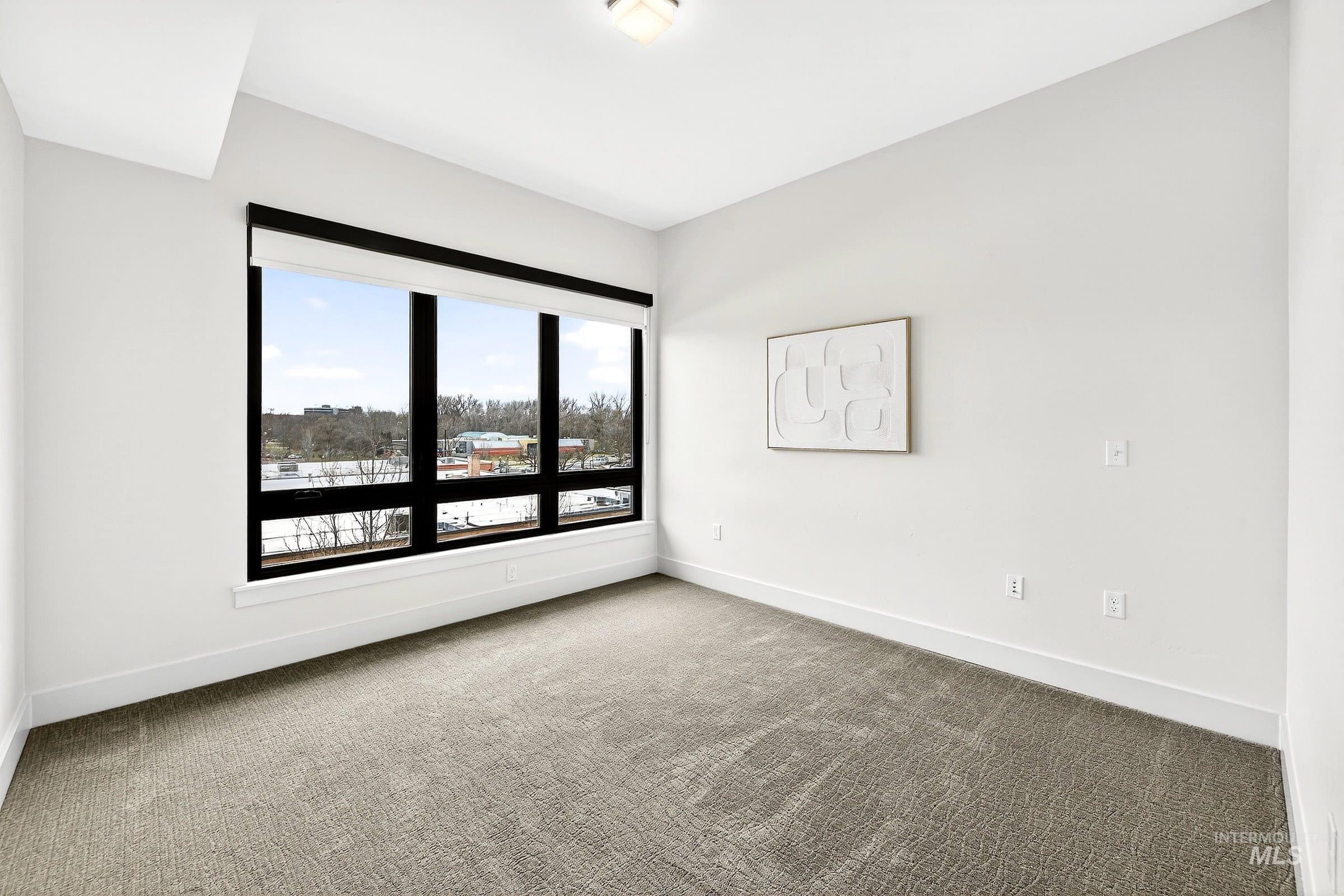 611 S 8th Street, Boise, Idaho 83702, 2 Bedrooms, 2 Bathrooms, Residential For Sale, Price $699,500, 98976819