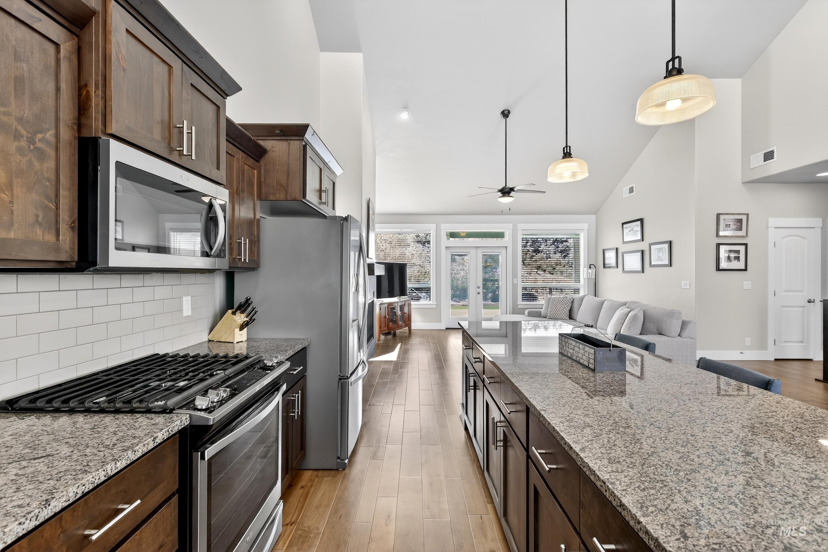 5555 W Dalcross Drive, Boise, Idaho 83714, 3 Bedrooms, 3 Bathrooms, Residential For Sale, Price $675,000, 98976820