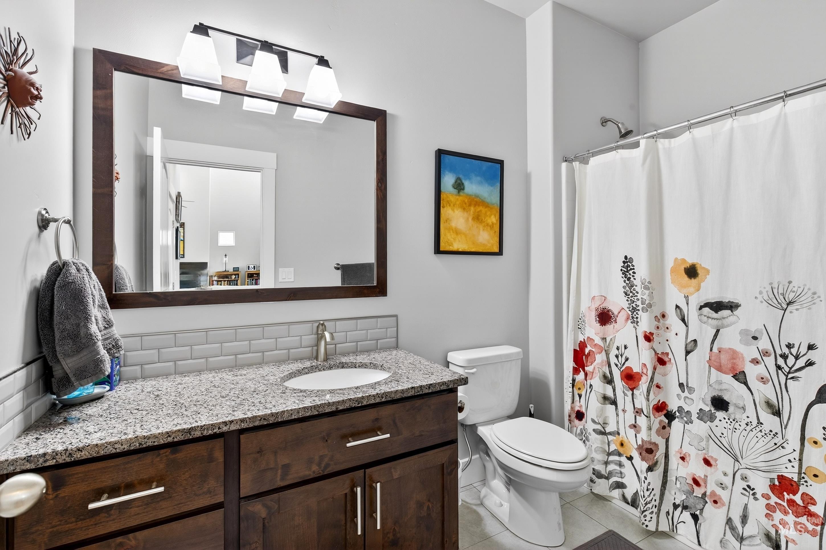 5555 W Dalcross Drive, Boise, Idaho 83714, 3 Bedrooms, 3 Bathrooms, Residential For Sale, Price $675,000, 98976820