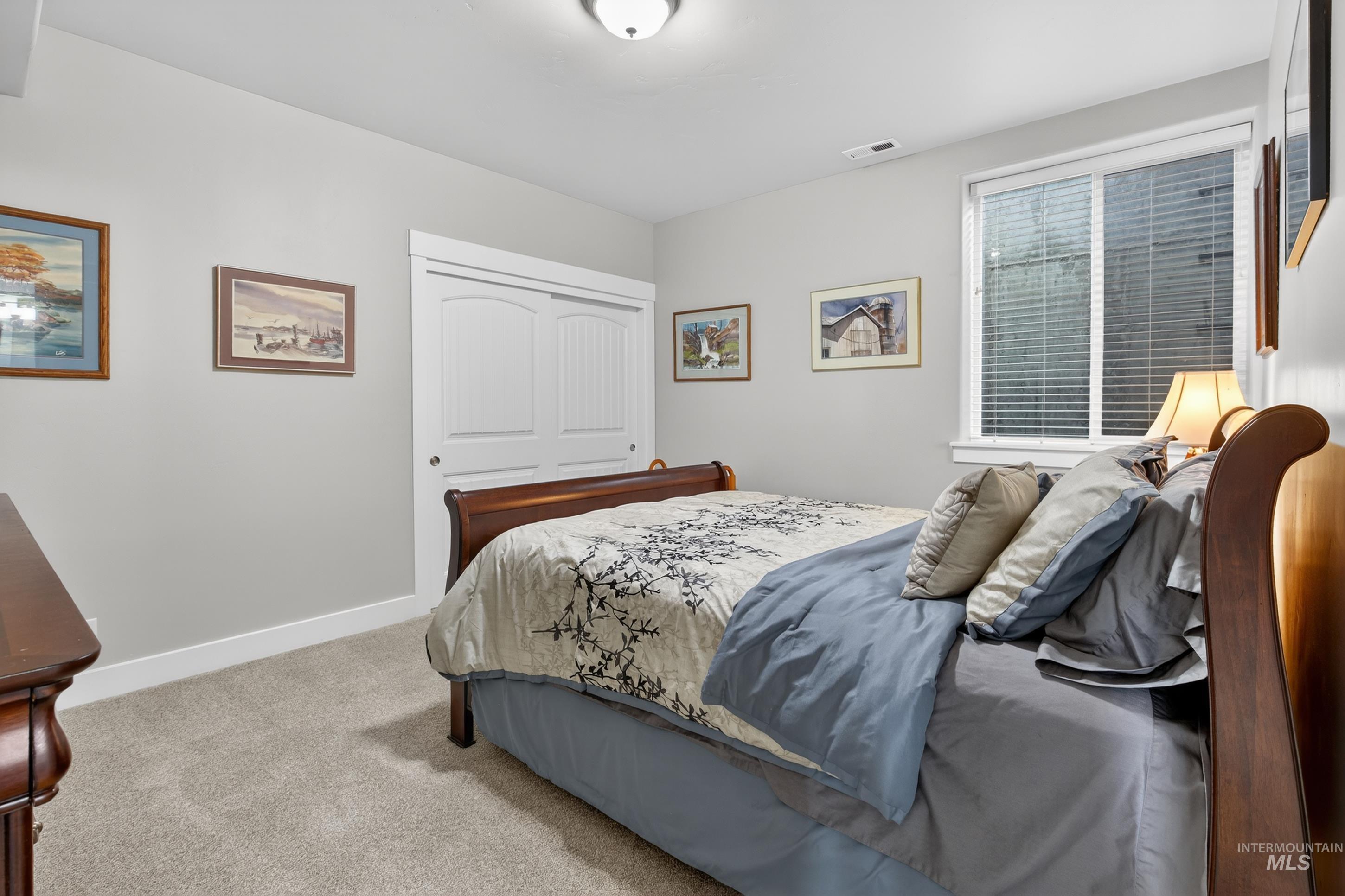 5555 W Dalcross Drive, Boise, Idaho 83714, 3 Bedrooms, 3 Bathrooms, Residential For Sale, Price $675,000, 98976820