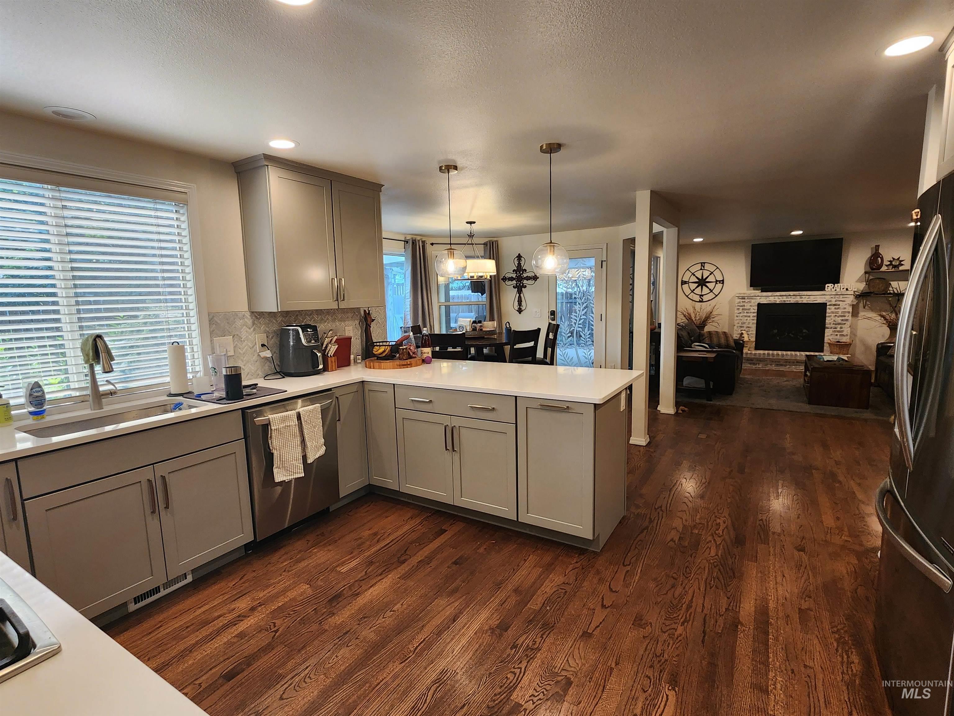 1523 E Seaside Ct, Boise, Idaho 83706, 4 Bedrooms, 3 Bathrooms, Residential For Sale, Price $974,900, 98976821