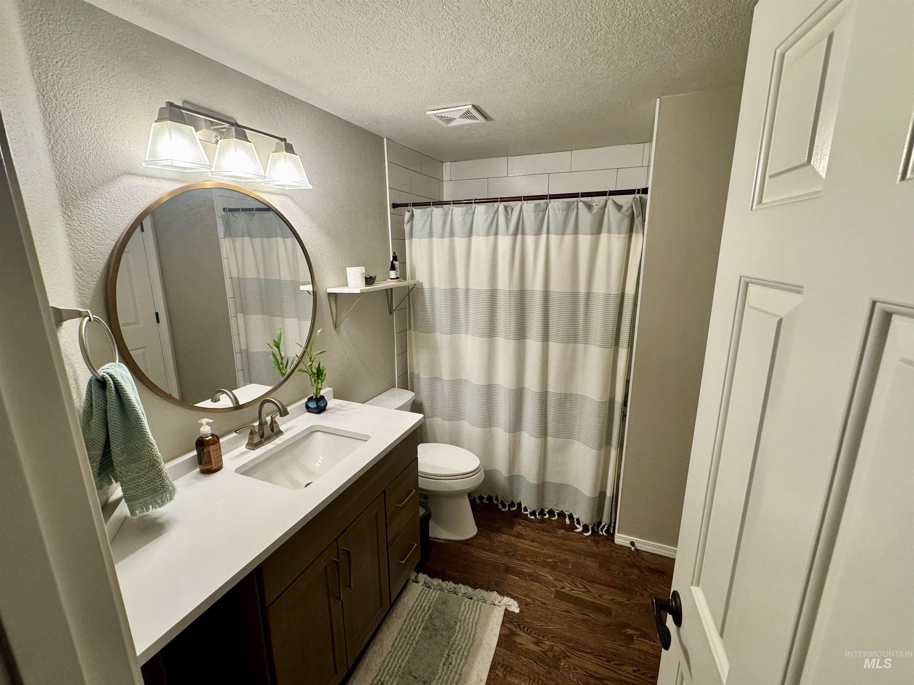 1523 E Seaside Ct, Boise, Idaho 83706, 4 Bedrooms, 3 Bathrooms, Residential For Sale, Price $974,900, 98976821