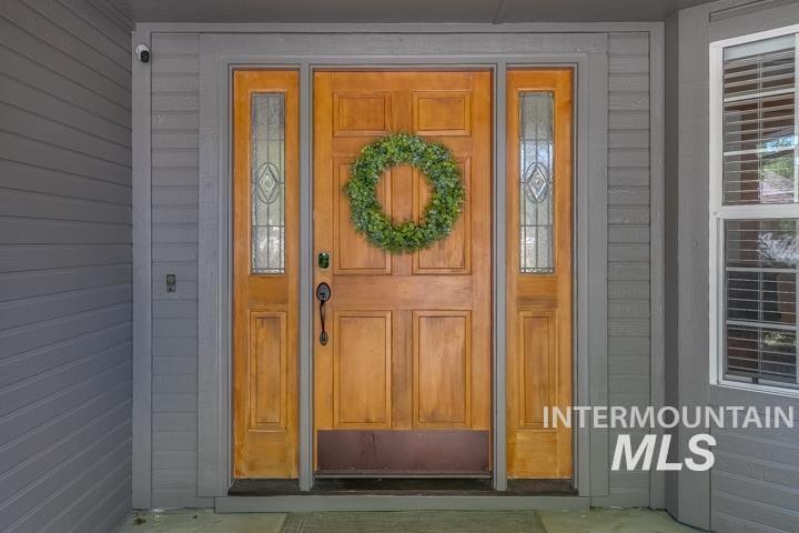 1523 E Seaside Ct, Boise, Idaho 83706, 4 Bedrooms, 3 Bathrooms, Residential For Sale, Price $974,900, 98976821