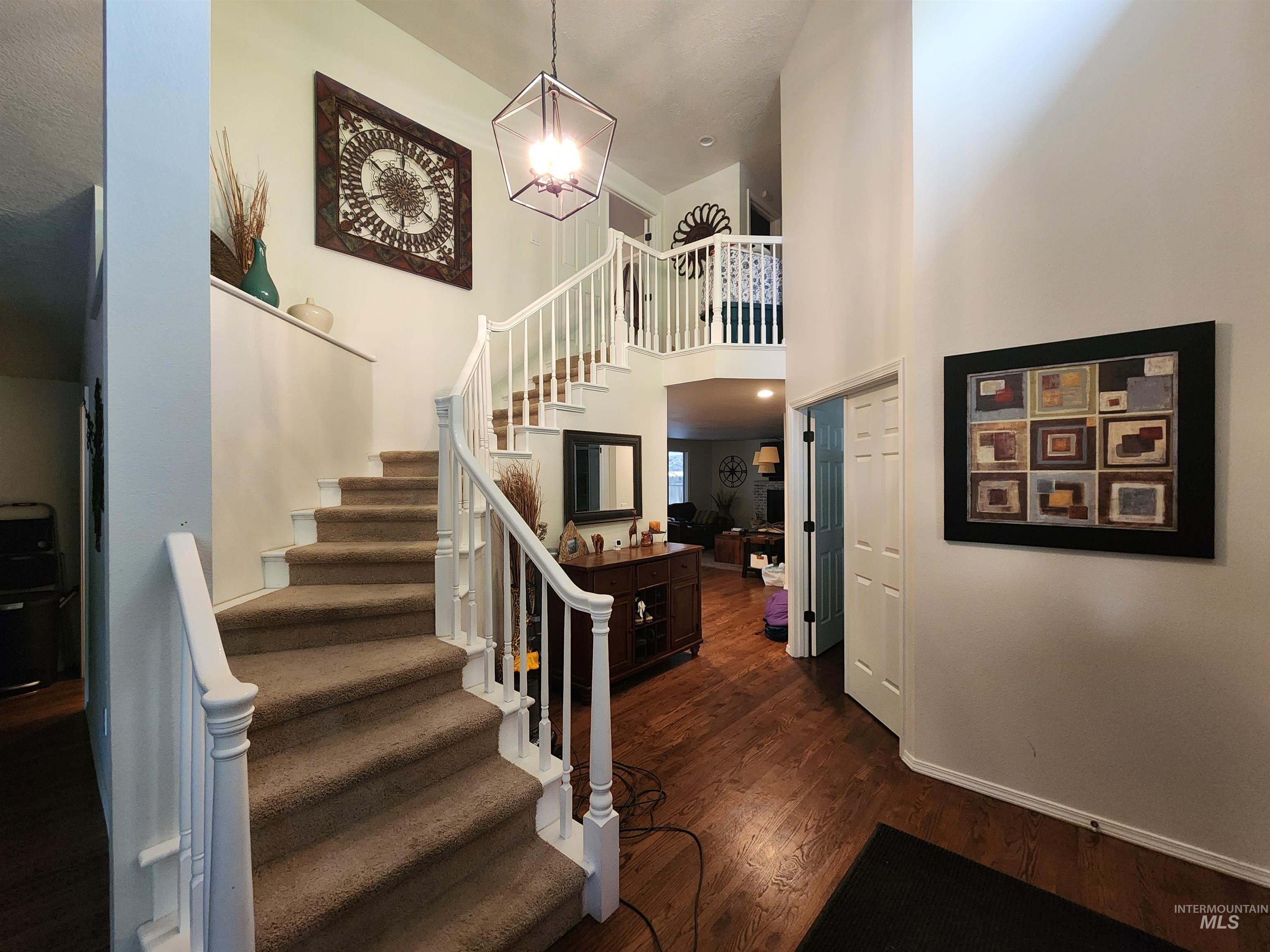 1523 E Seaside Ct, Boise, Idaho 83706, 4 Bedrooms, 3 Bathrooms, Residential For Sale, Price $974,900, 98976821