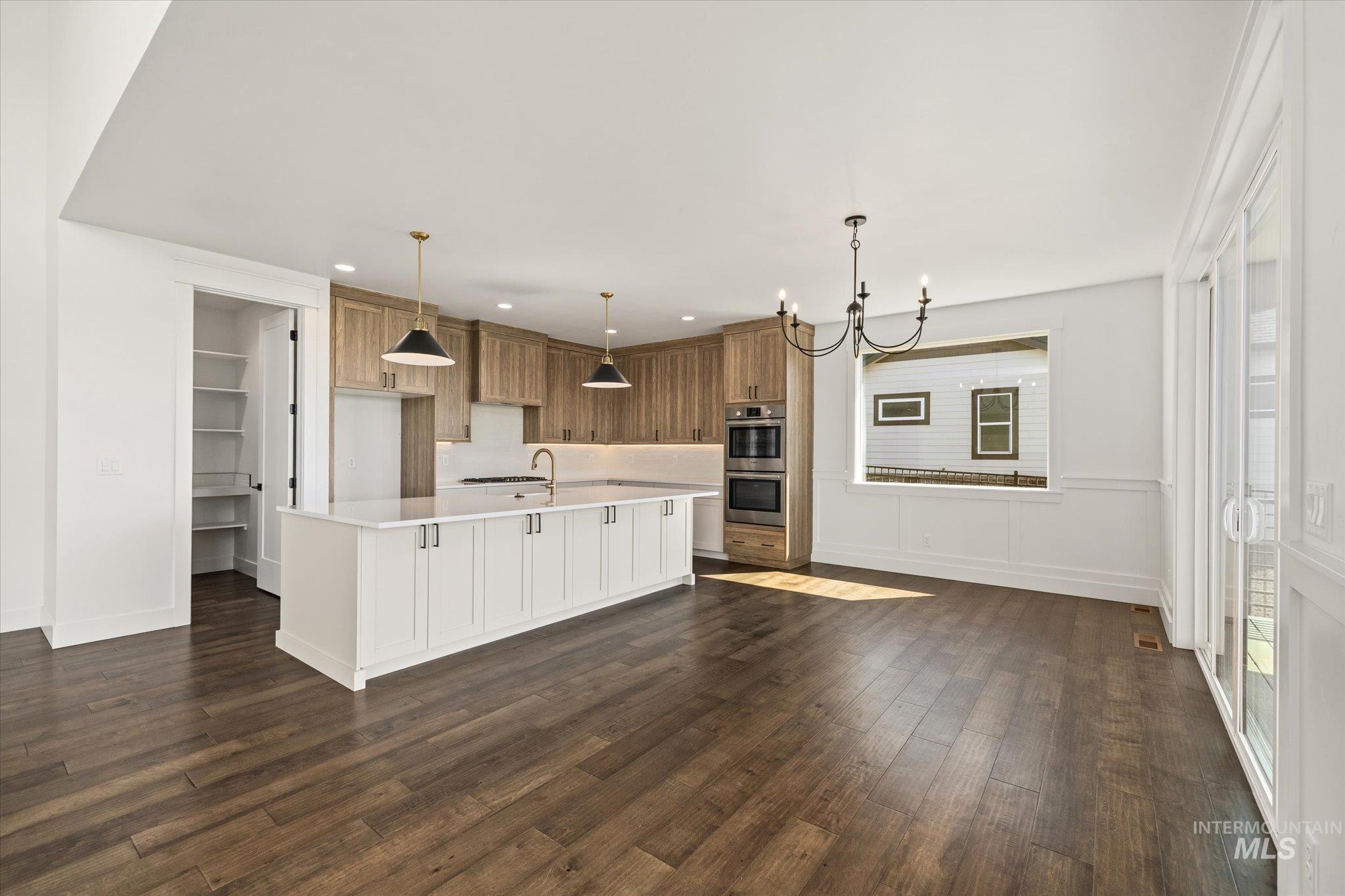 7337 E Red Kite St, Nampa, Idaho 83686, 4 Bedrooms, 2.5 Bathrooms, Residential For Sale, Price $999,995, 98976823