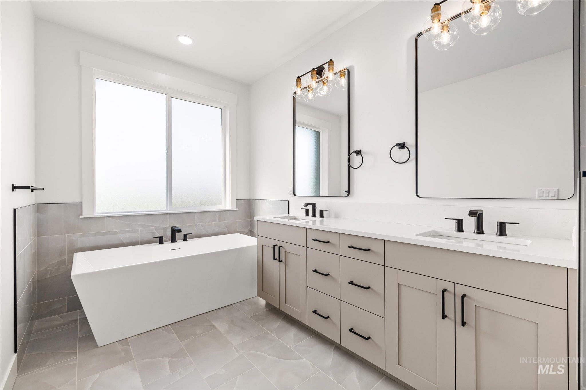 7337 E Red Kite St, Nampa, Idaho 83686, 4 Bedrooms, 2.5 Bathrooms, Residential For Sale, Price $999,995, 98976823