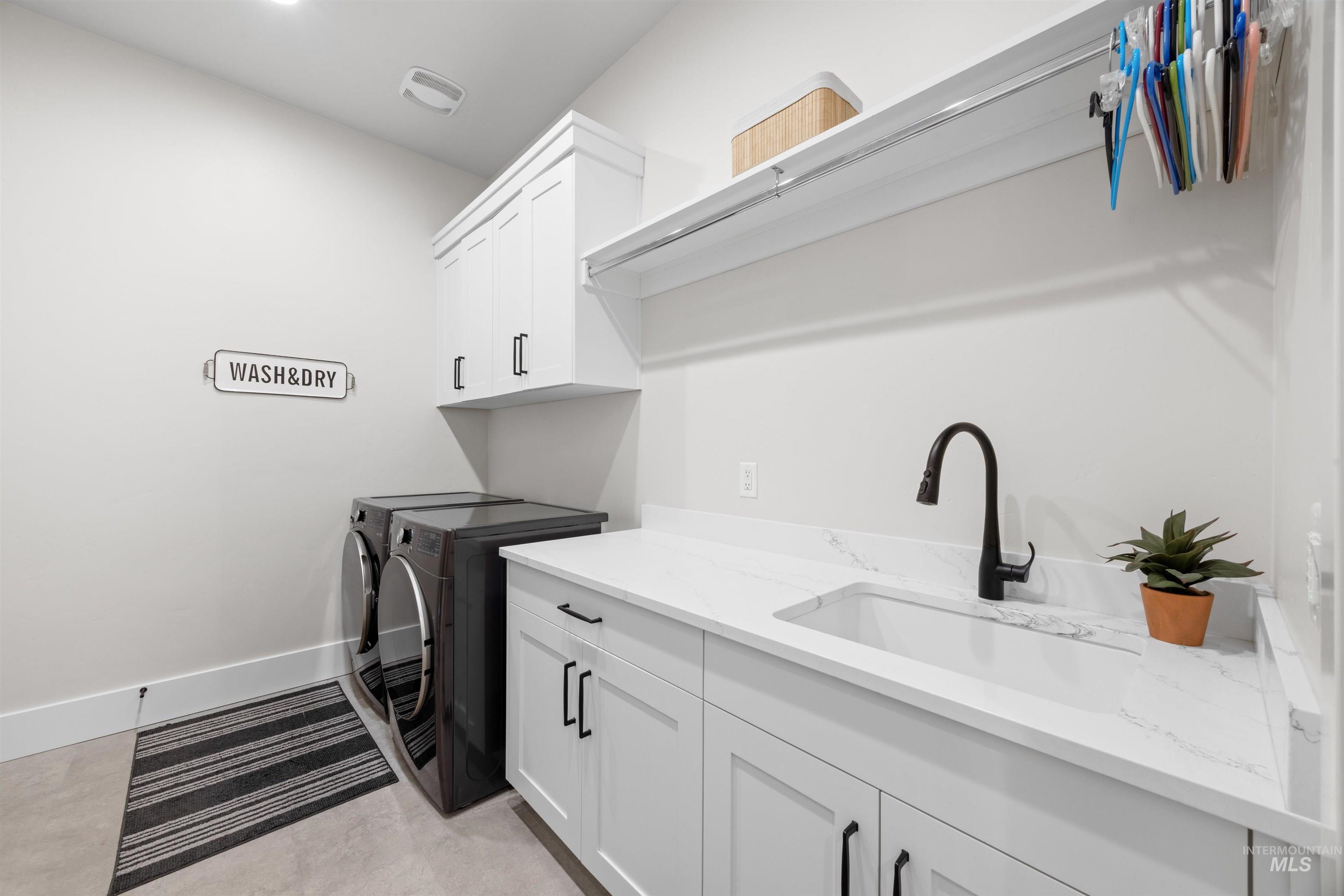 4530 W Durango Dr, Meridian, Idaho 83646-1639, 4 Bedrooms, 3.5 Bathrooms, Residential For Sale, Price $974,777, 98976824