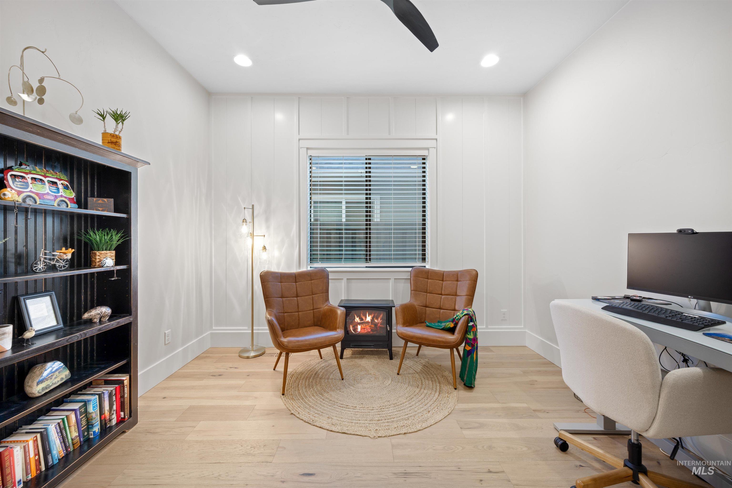 4530 W Durango Dr, Meridian, Idaho 83646-1639, 4 Bedrooms, 3.5 Bathrooms, Residential For Sale, Price $949,777,MLS 98976824