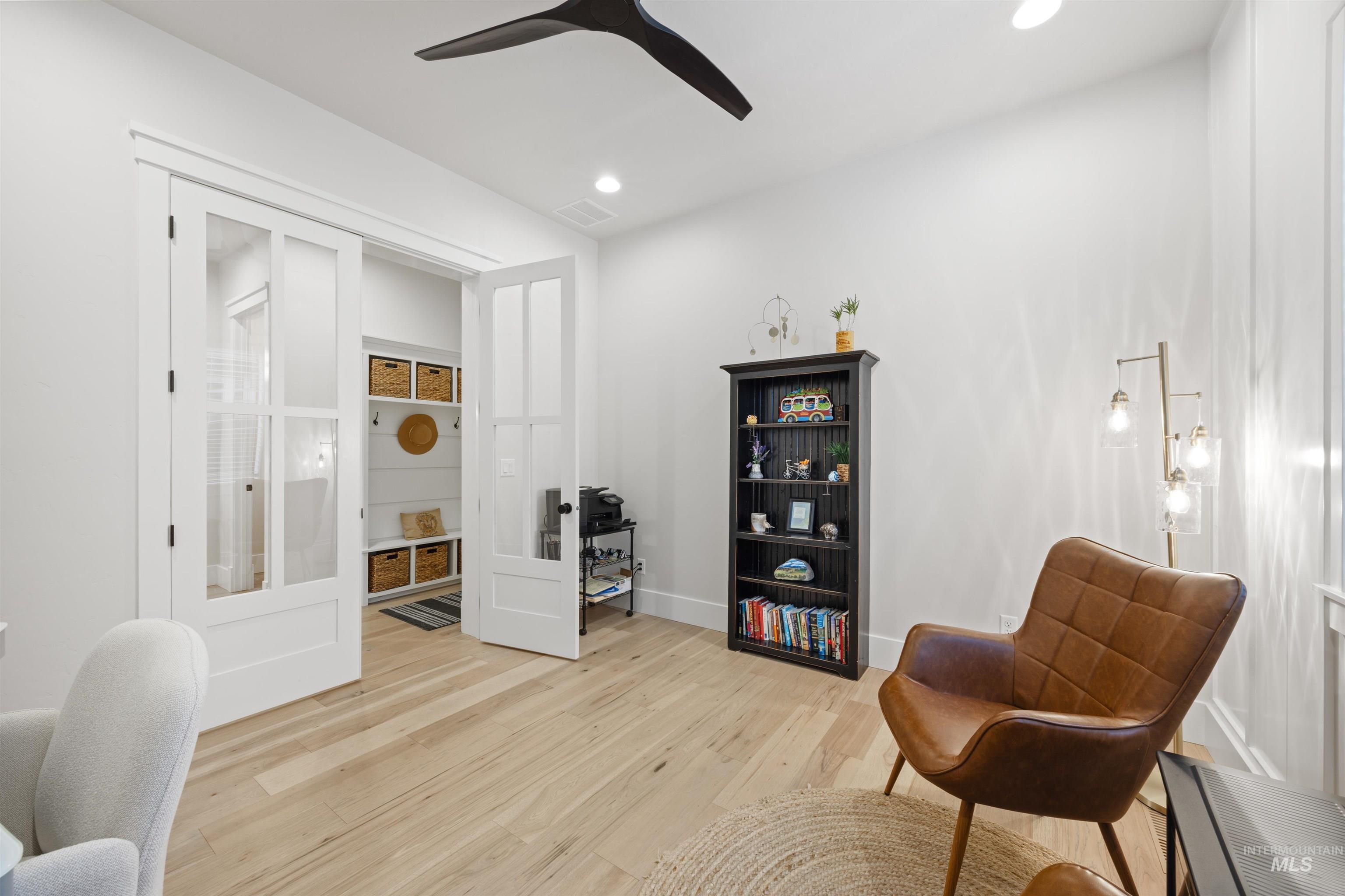 4530 W Durango Dr, Meridian, Idaho 83646-1639, 4 Bedrooms, 3.5 Bathrooms, Residential For Sale, Price $949,777,MLS 98976824