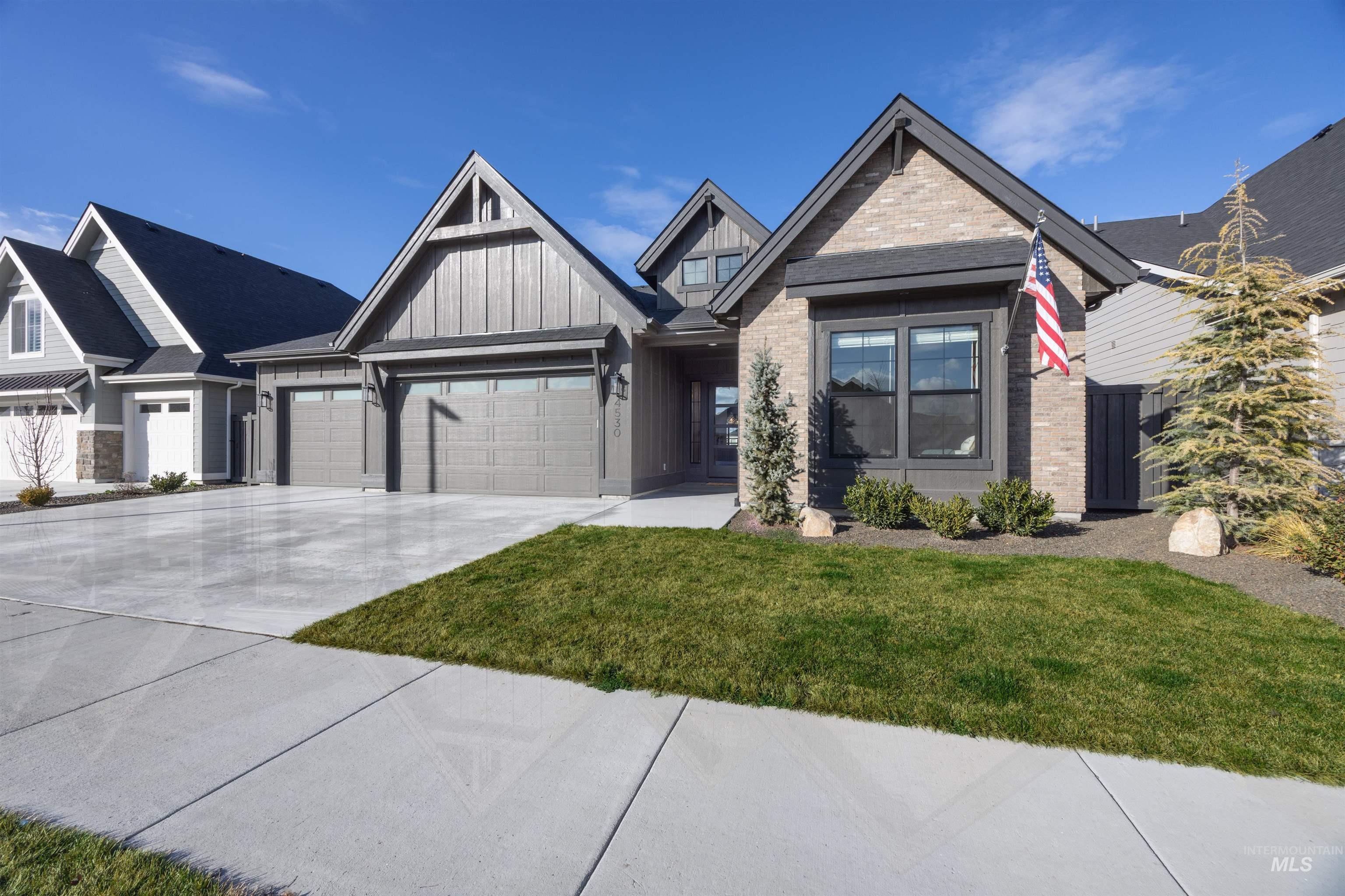 4530 W Durango Dr, Meridian, Idaho 83646-1639, 4 Bedrooms, 3.5 Bathrooms, Residential For Sale, Price $949,777,MLS 98976824