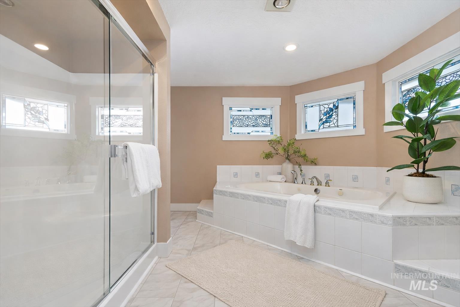 5799 W Drawbridge Dr, Boise, Idaho 83703, 4 Bedrooms, 2 Bathrooms, Residential For Sale, Price $639,900, 98976825